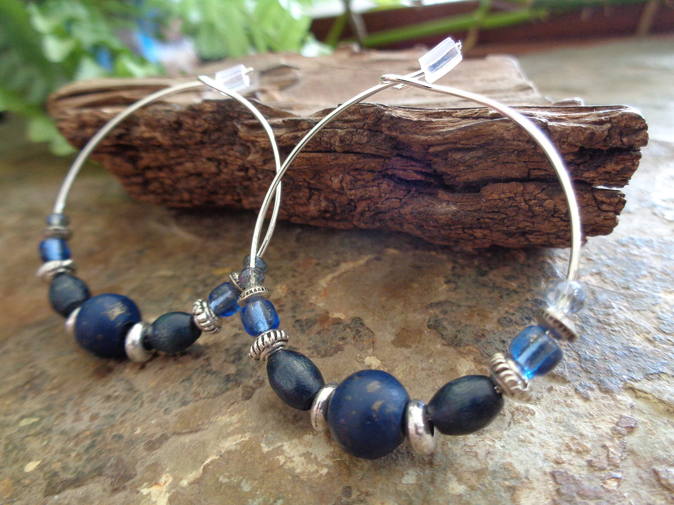 ⊹⊱✿ JEANS BLUE CRYSTAL - GLASS - WOOD HOOP ✿⊰⊹ boucles d'oreilles uniques et légères faites d'un grand mélange de matières en bleu
