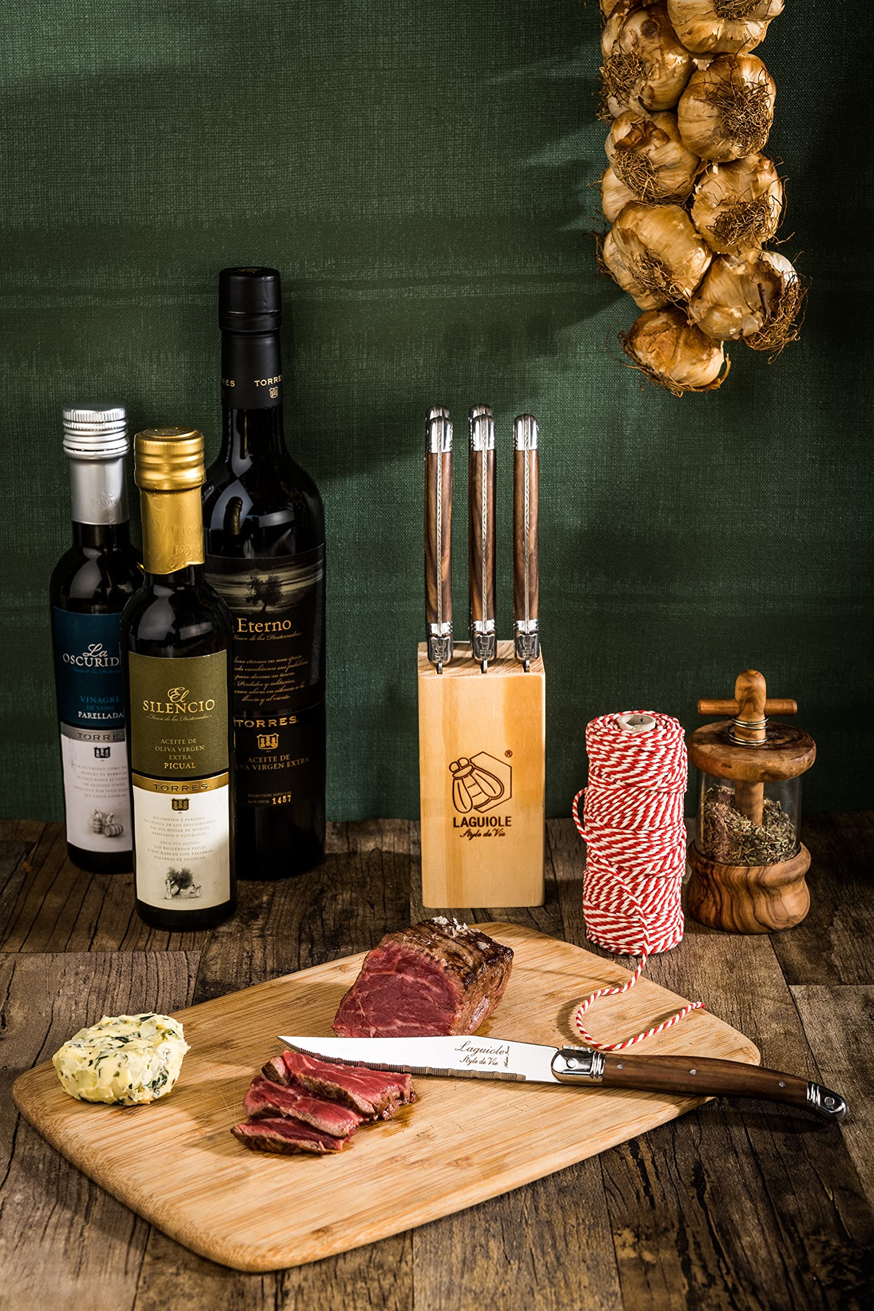 Laguiole Style de Vie Premium Line 6-częściowy zestaw noży do steków z ciemnego drewna, radełkowane, z drewnianym blokiem do przechowywania, nadaje się do różnych rodzajów mięsa i ryb