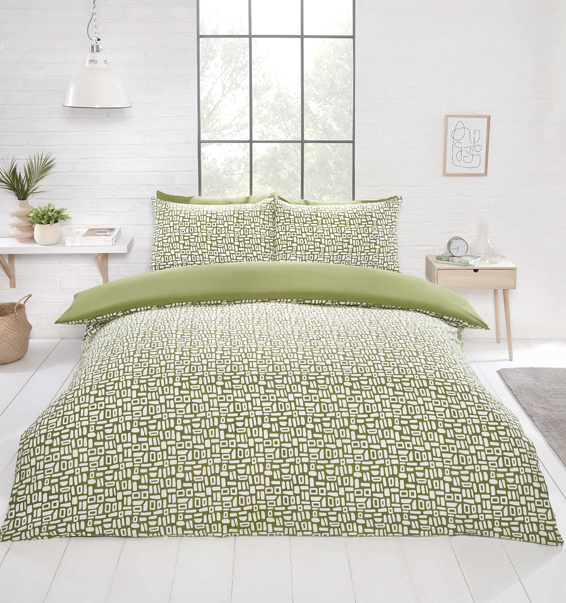 Rapport Home Pebbles Geo Green Duvet Cover Set King Bedding Set from B&Q