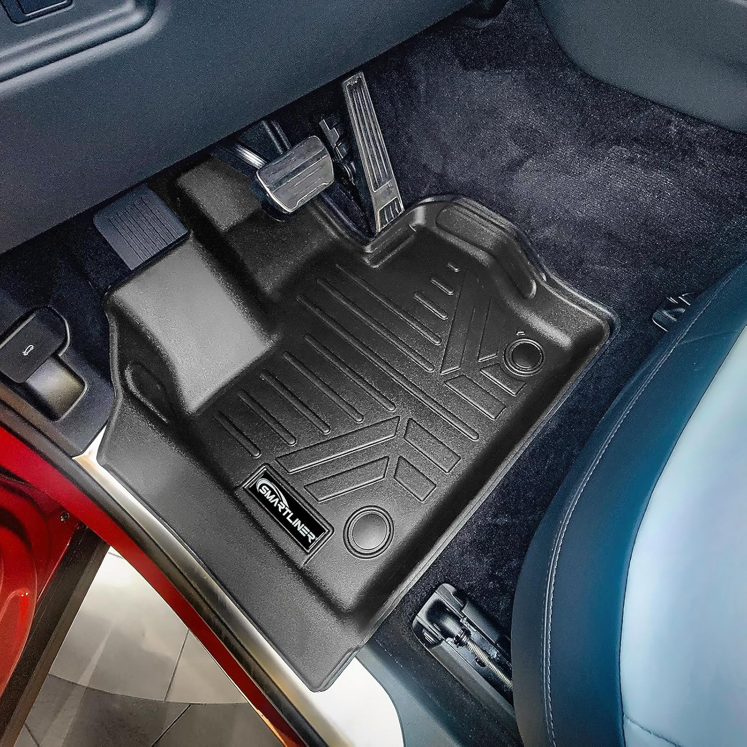 SMARTLINER All Weather Protection Custom Fit 2 Row Floor Mat Liner Set Compatible with 2022-2025 Land Rover Range Rover 5th Generation