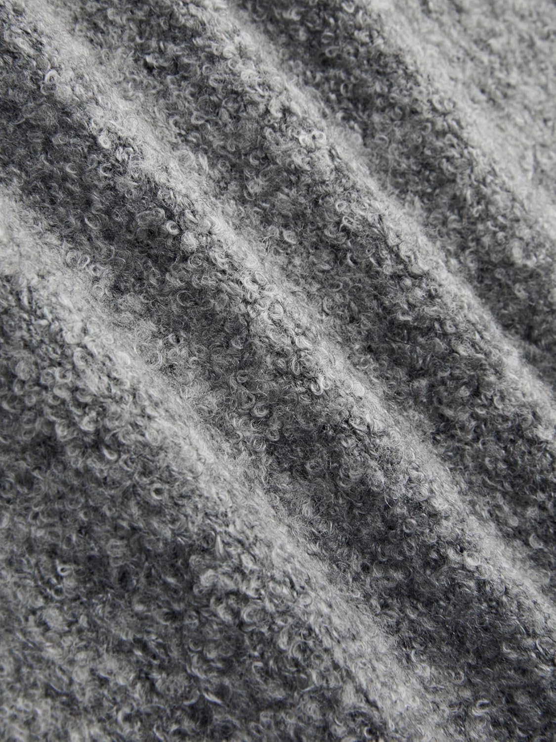 CIDER Women’s Cat Sweater Long Sleeve Crew Neck Fun Graphic Cute Patterned Chunky Pullover Sweater Tops - Image 4