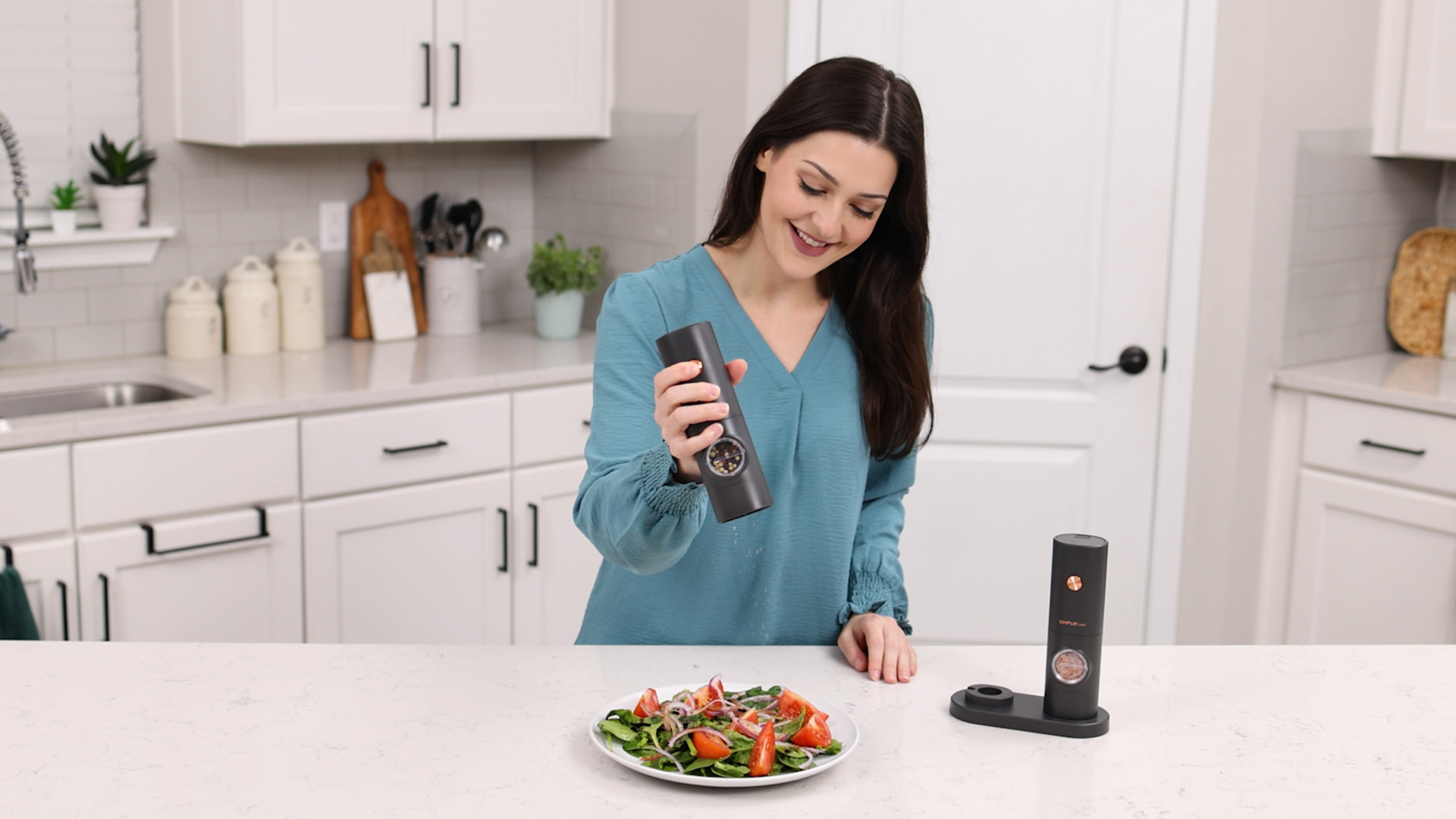 Amazon.com: SIMPLETASTE Electric Salt and Pepper Grinder Set, One