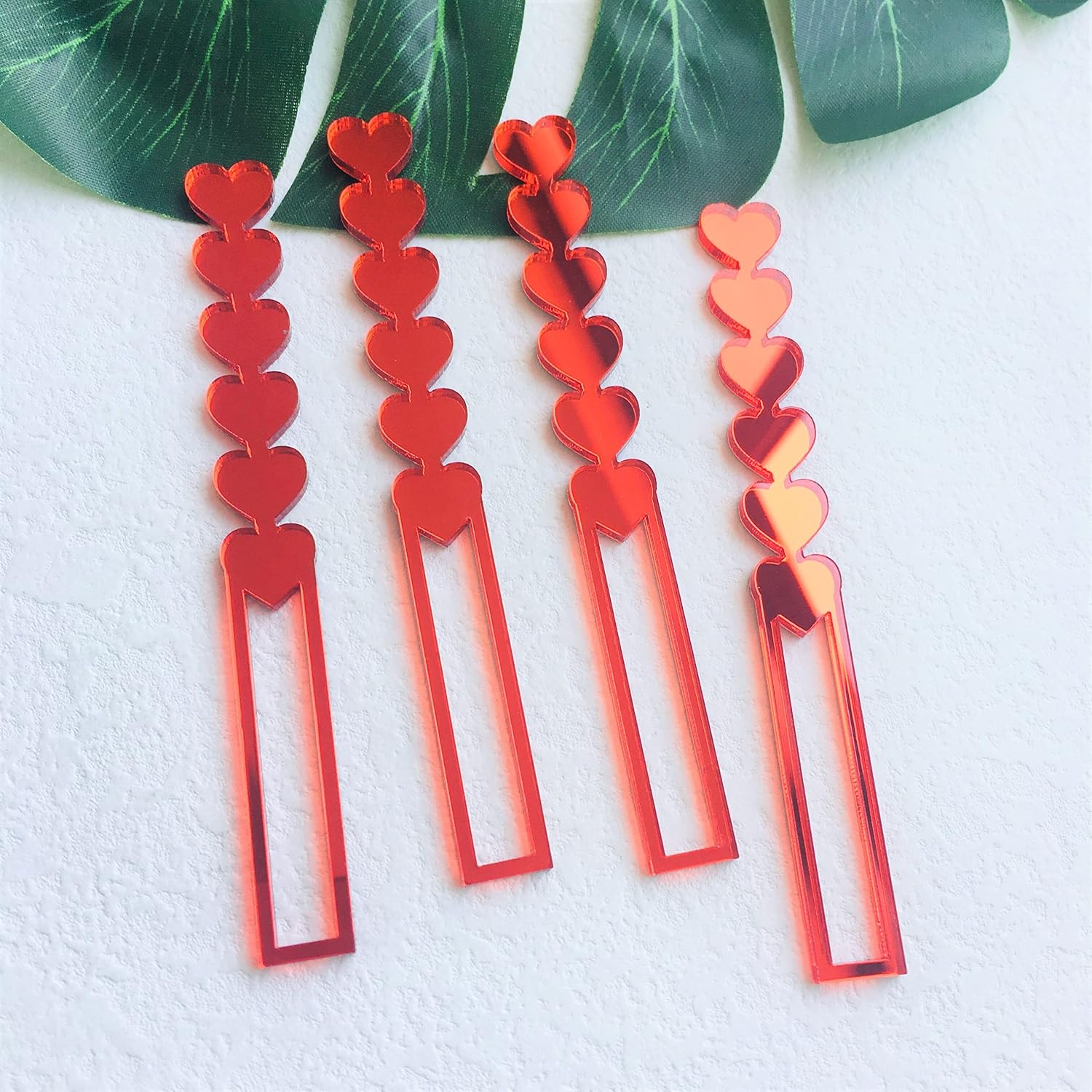 CHENRUI 20 Pcs Heart Acrylic Mirror Cakesicle Sticks, Cute Valentine Birthday Baby Shower Popsicle Sticks (Gold Mirror)