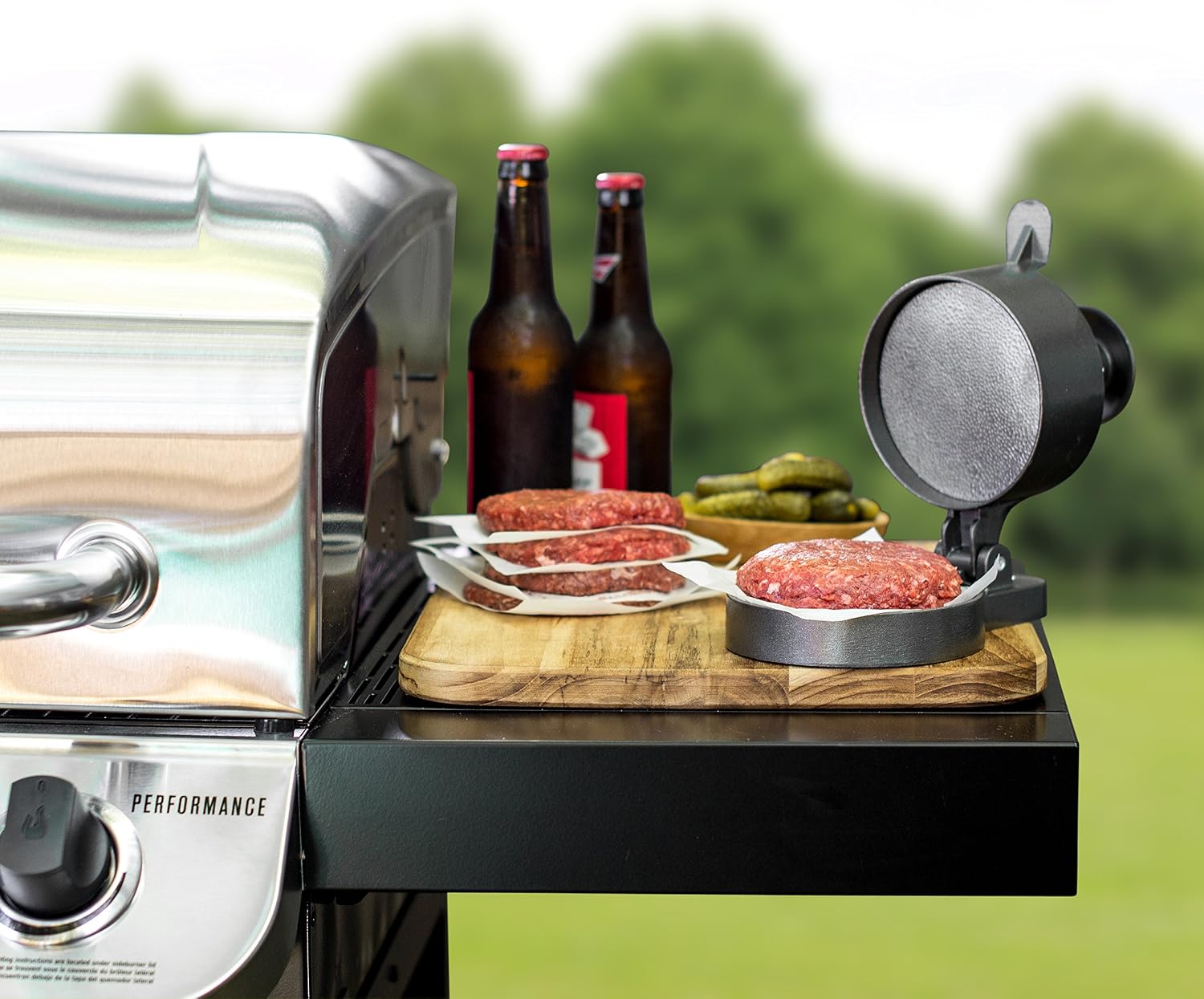 Bellemain Burger Press Non-Stick Hamburger Patty Maker Makes 4 1/2" Patties, 1/4lb to 3/4lb