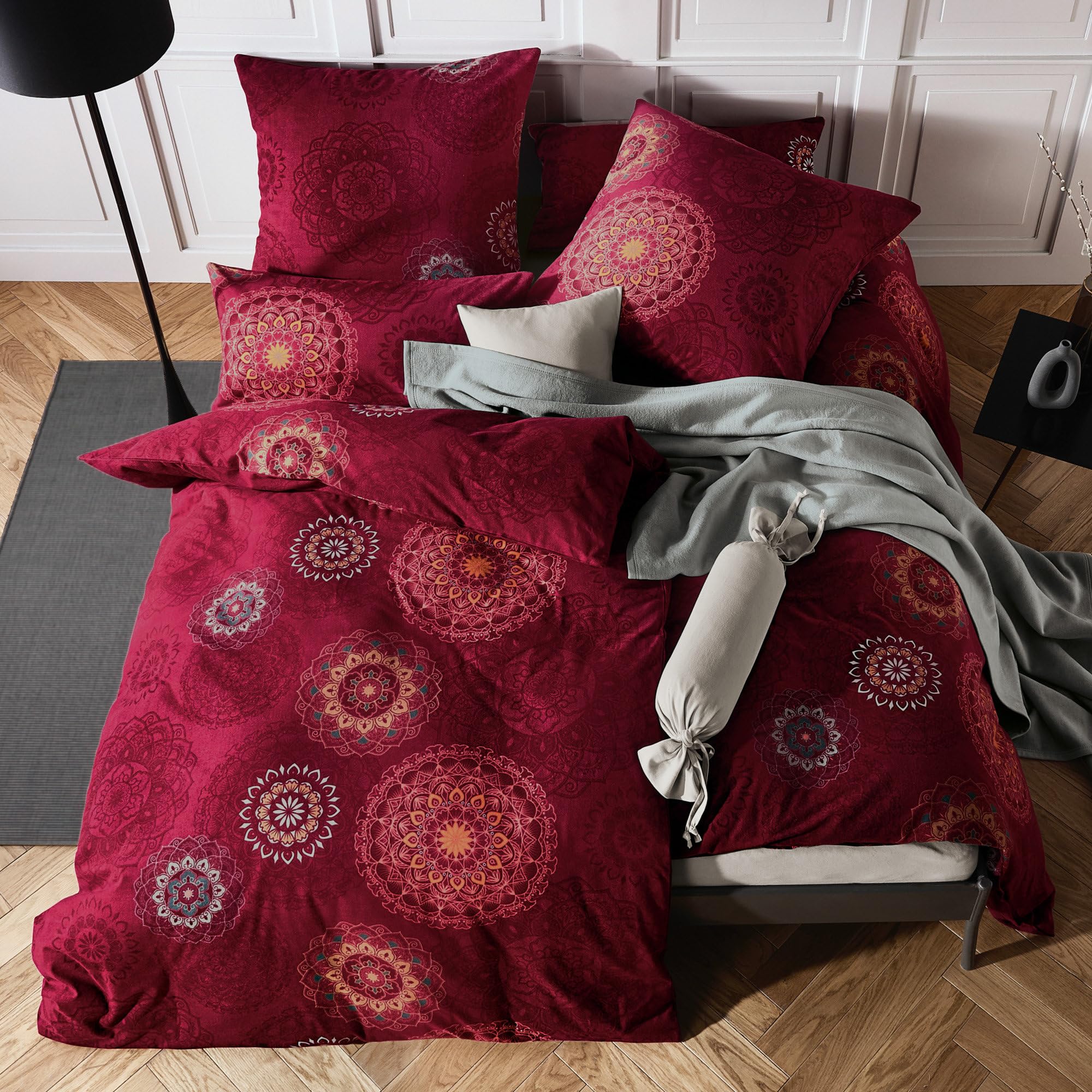 Erwin Müller Bettwäsche, Bettgarnitur Sparpaket 4-TLG. Flanell - Mandala - mollig warm, temperaturregulierend, mit praktischem Reißverschluss - Bordeaux Größe 80x80 cm / 135x200 cm