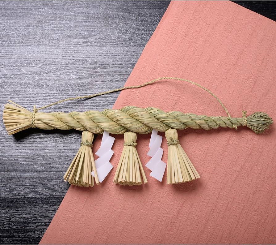 Amazon｜ひらの屋 出雲しめ縄【大黒締め ー中ー 3本撚り】 しめ縄