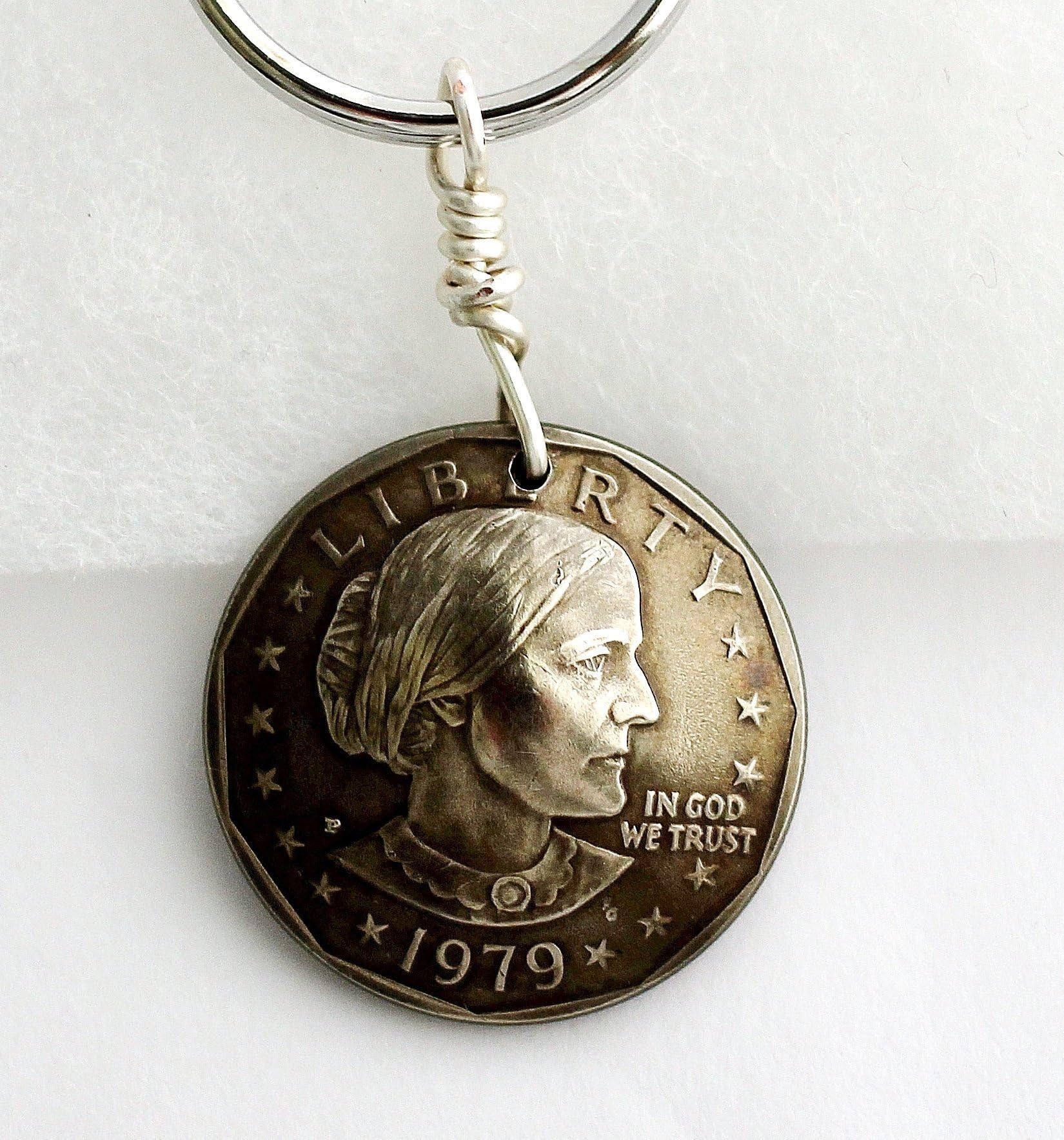 Susan B. Anthony Keychain, Domed Coin, U.S. Commemorative Dollar Key Ring 1979