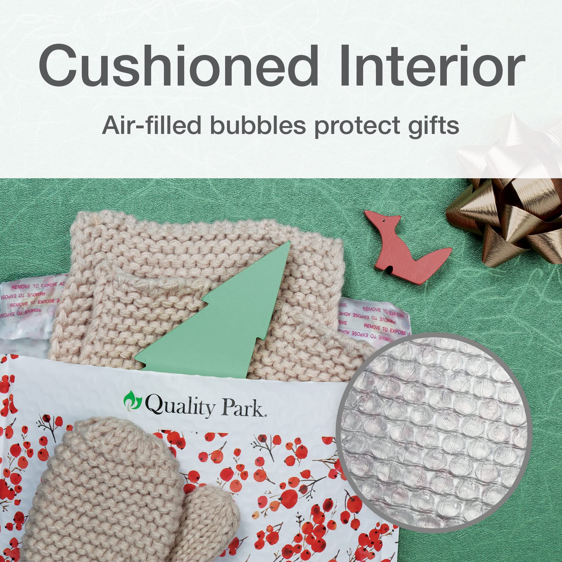 Quality Park Luftpolster-Versandtaschen, 21 x 27,9 cm, Weihnachtsversandumschläge, wasserabweisend, Poly-gepolsterte Umschläge, Beeren-Druck, 25 Stück (QUA85873)
