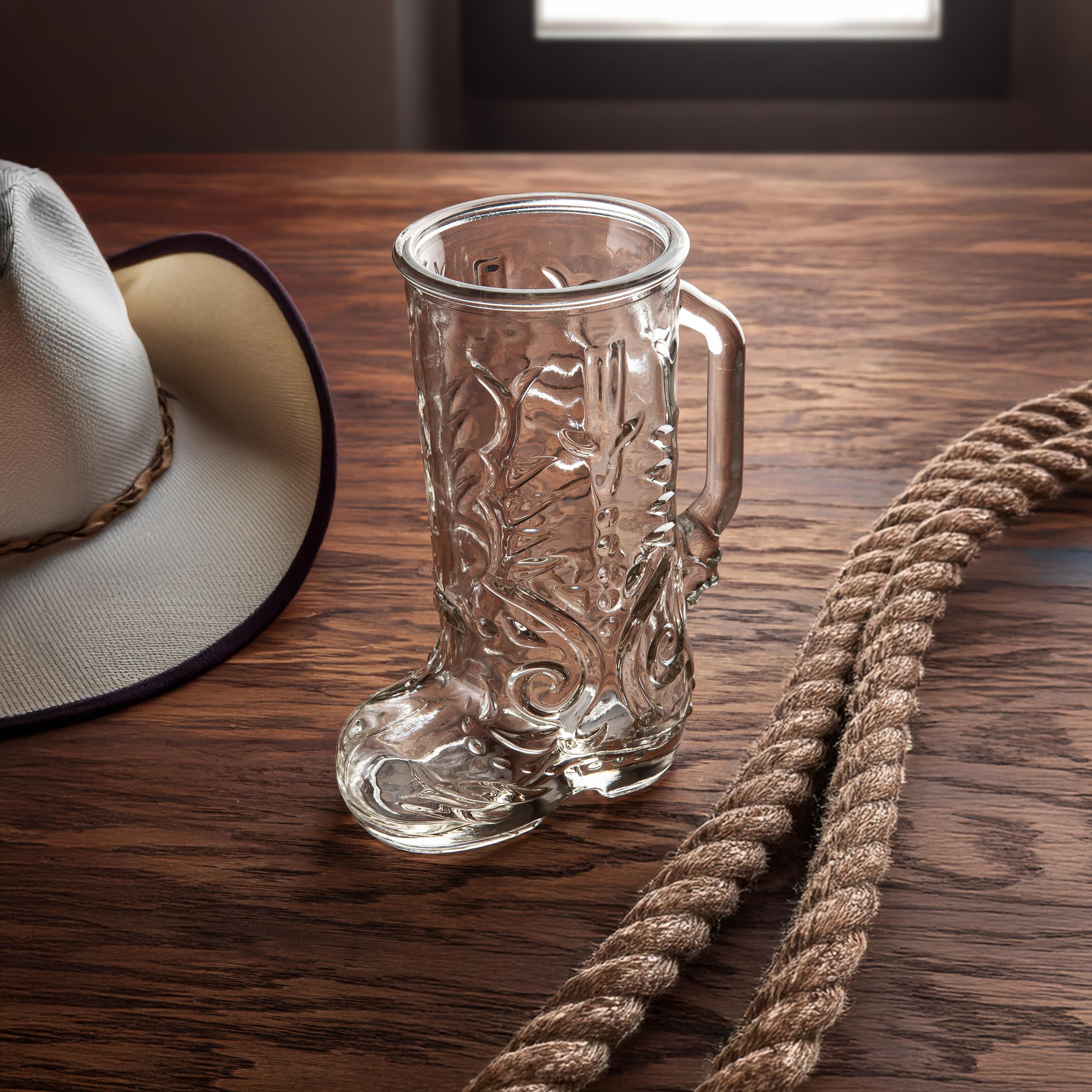 Final Touch Wild West Boot Glass – Bicchiere da cowboy a forma di stivale da cowboy, in vetro spesso con manico, perfetto per birra, bevande miste e altro ancora (GG5026)