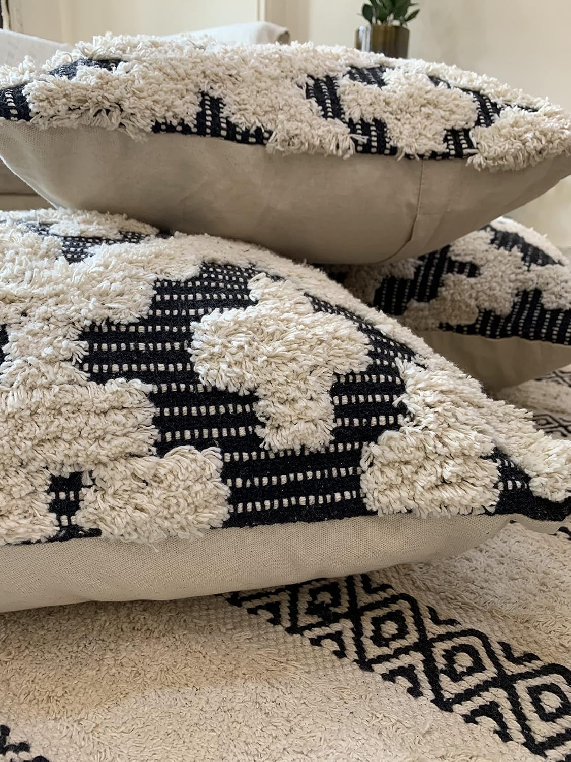 Set of 2 Boho Throw Pillow Covers for Couch, 18 x 18 & 20 x20 Inch Cotton Hand-Woven Tufted Decorative Pillows Covers Bedroom Living Room, Farmhouse (18x18)