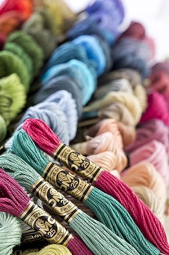 Miniatura 5 de DMC 6-Strand Bordado Algodón 8.7yd - Muy Claro Tierno Verde