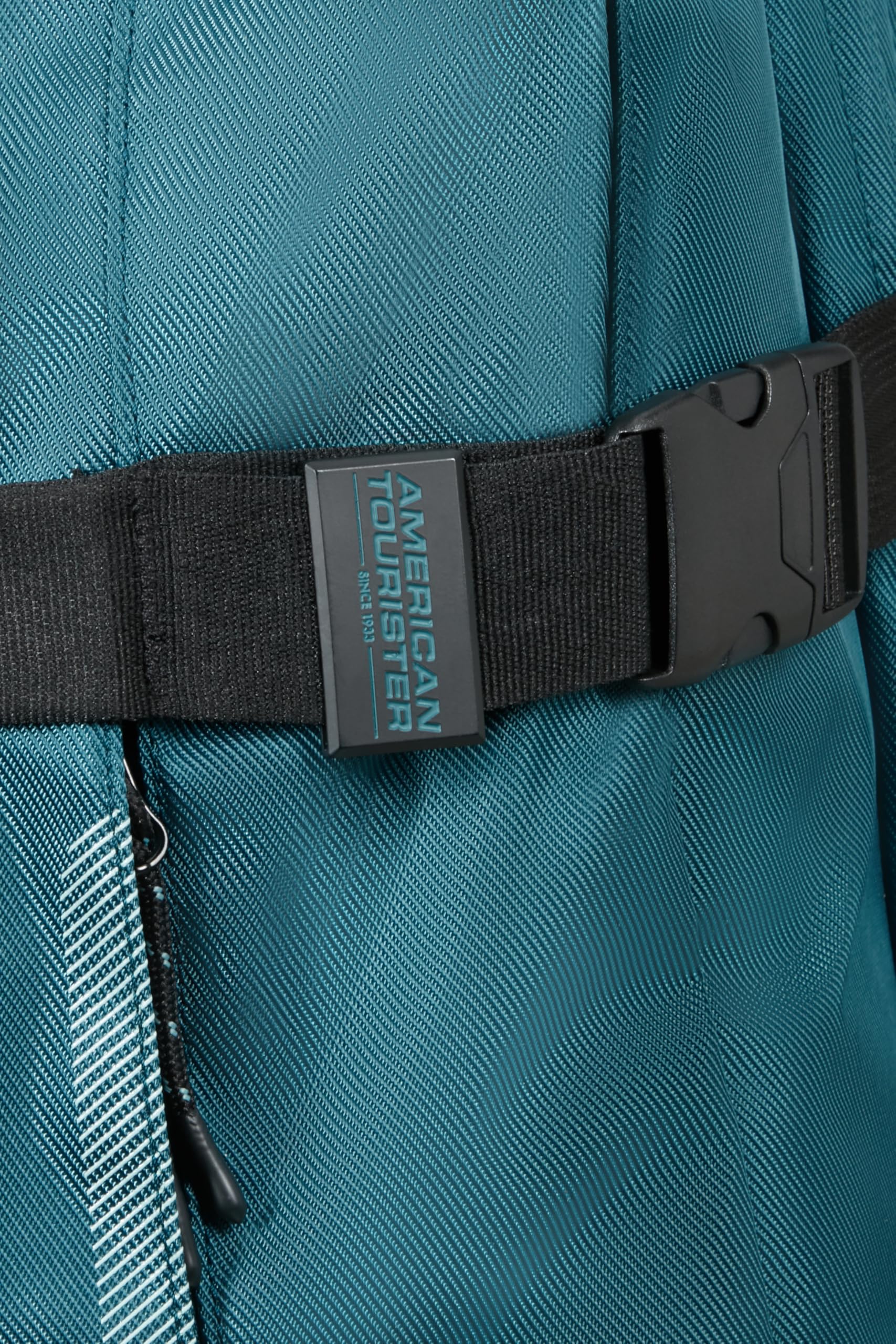 American Tourister Urban Track - Bolsa de Viaje con 2 Ruedas, 55 cm, Bolsa Ligera S con 2 Compartimentos y Cerradura TSA, 55 L, Ideal para Viajes Cortos - Blau (Totally Teal)