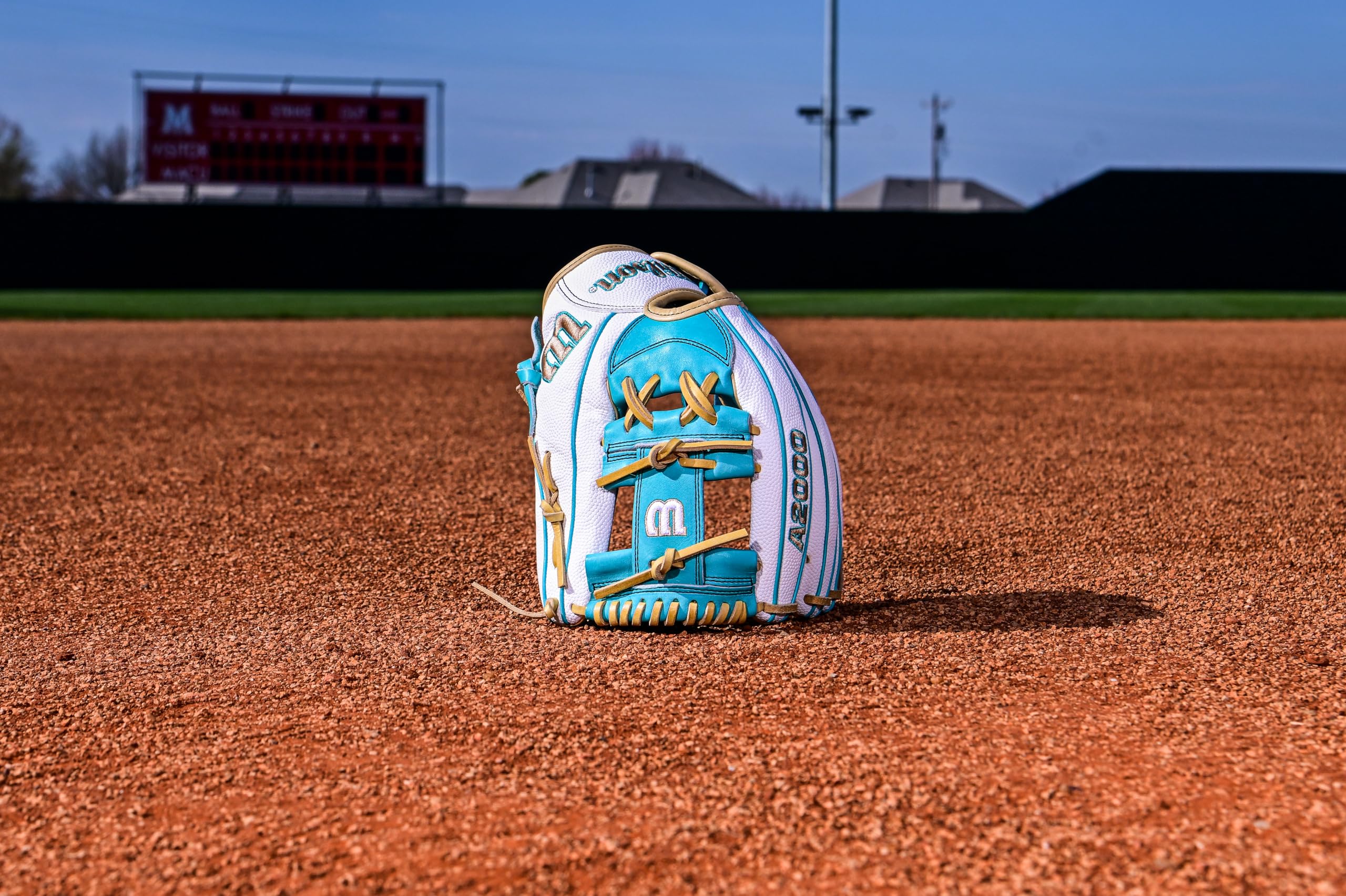 WILSON 2025 Summer A2000 Fastpitch Softball-Handschuhe