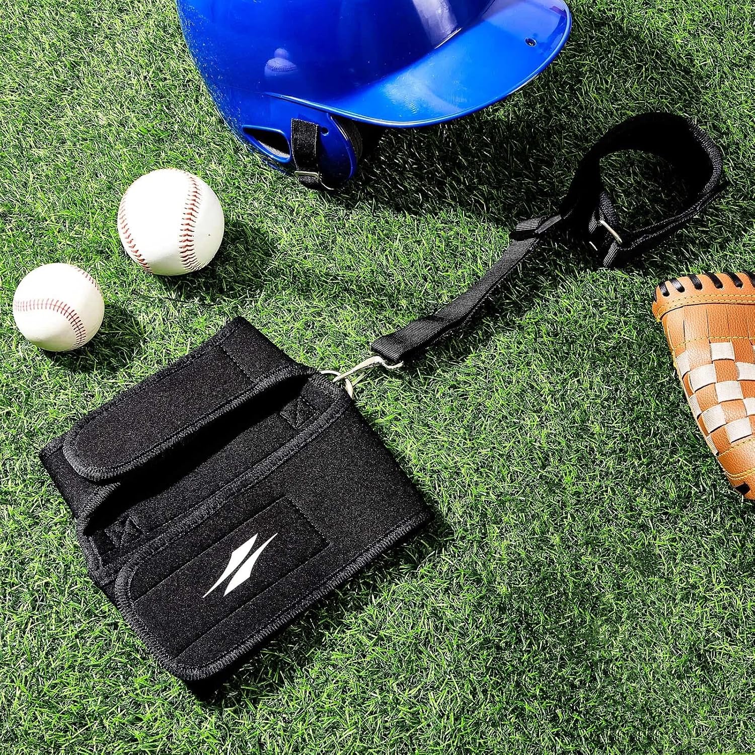 Wettarn Baseball Training Aid Softball Training Harness Baseball Practice Equipment for Stepping Out Leg Pulling Out Overstriding Lunging