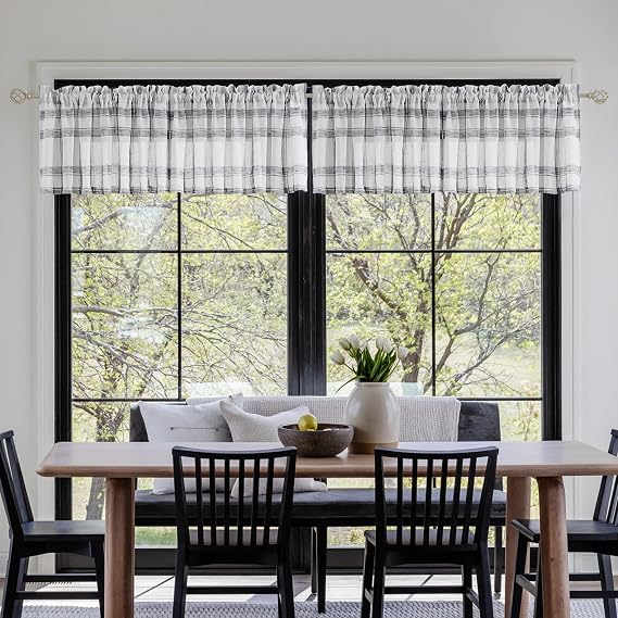 Randall Black&White Check Light Filtering Cafe Valance Curtain(Panels,18)