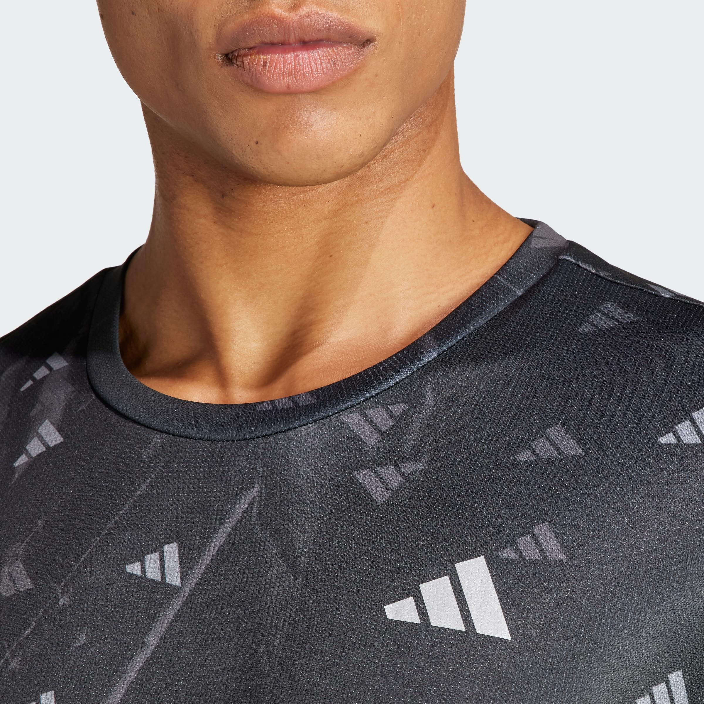 adidas Run It Brand Love tee Camiseta Hombre