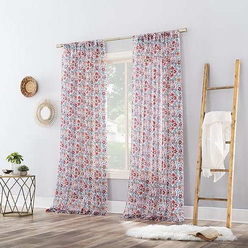 Vista 4 de No. 918 Trixie Medallion Print Panel de cortina transparente con bolsillo para barra, 51 x 63 pulgadas, multicolor