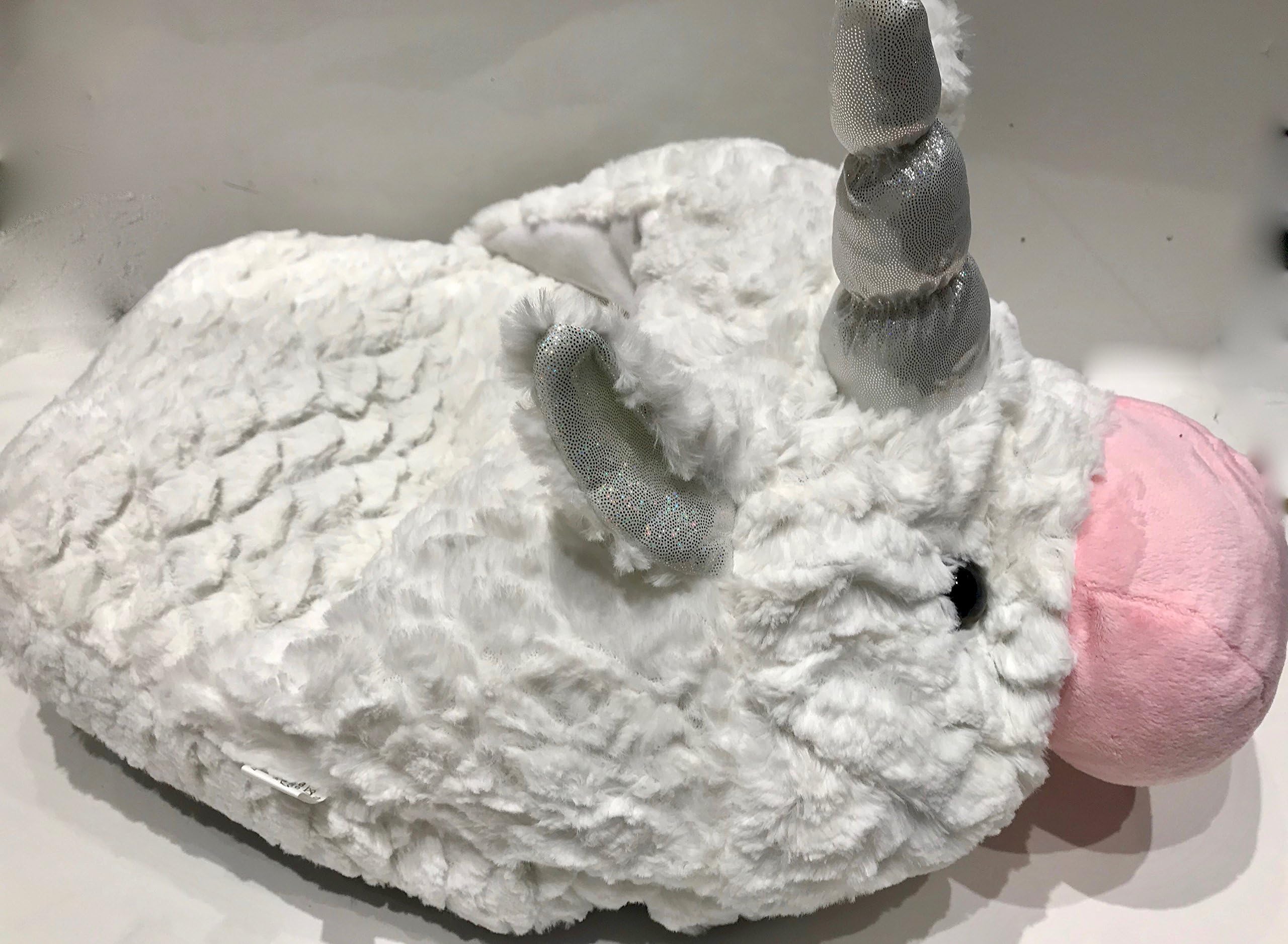 Comfi Feet Giant novelty slipper - Luxurious Double slipper - Supersoft White Unicorn- Animal slippers novelty slipper - Large foot warmer