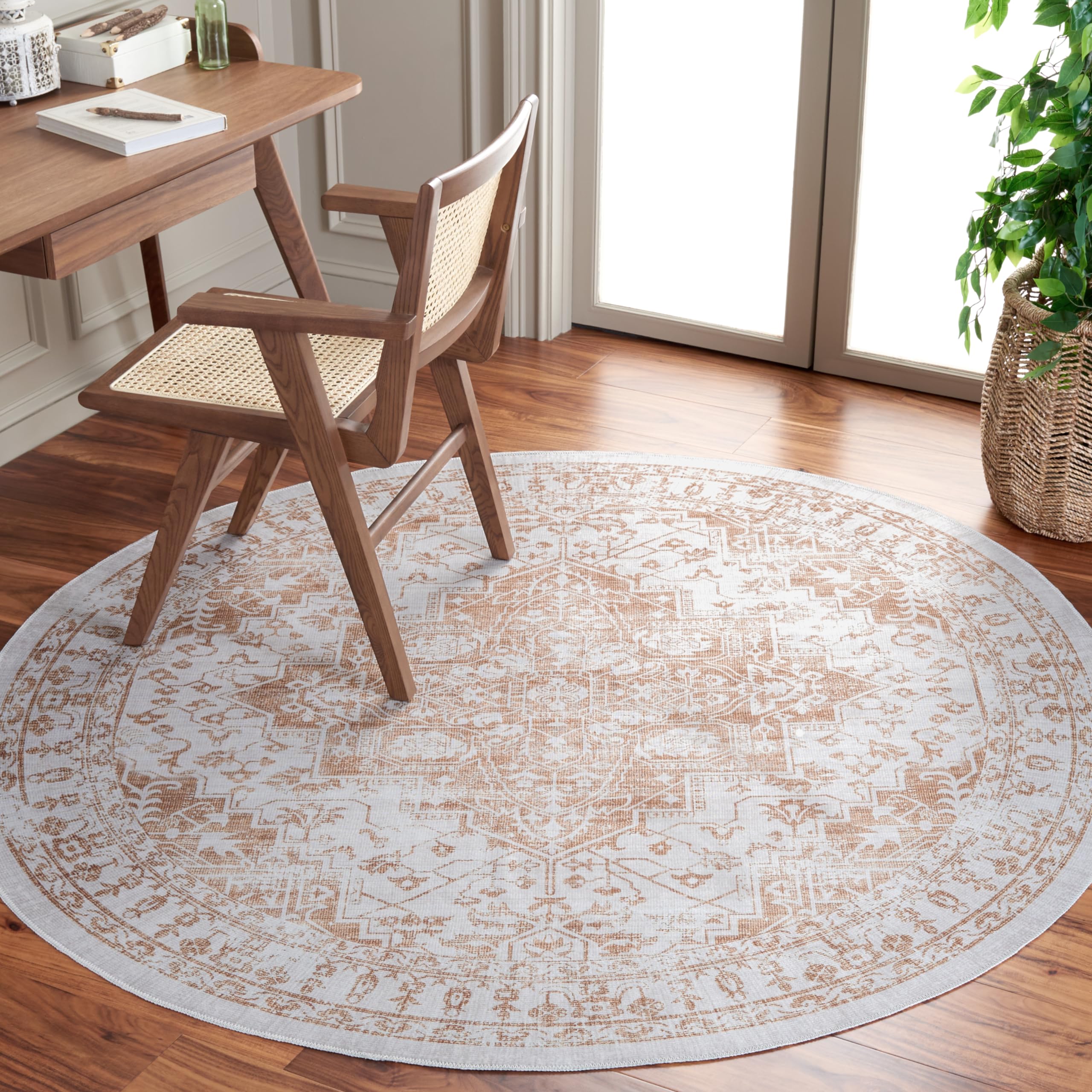 Alfombra tradicional de pelo corto Safavieh Arizona beige para comedor
