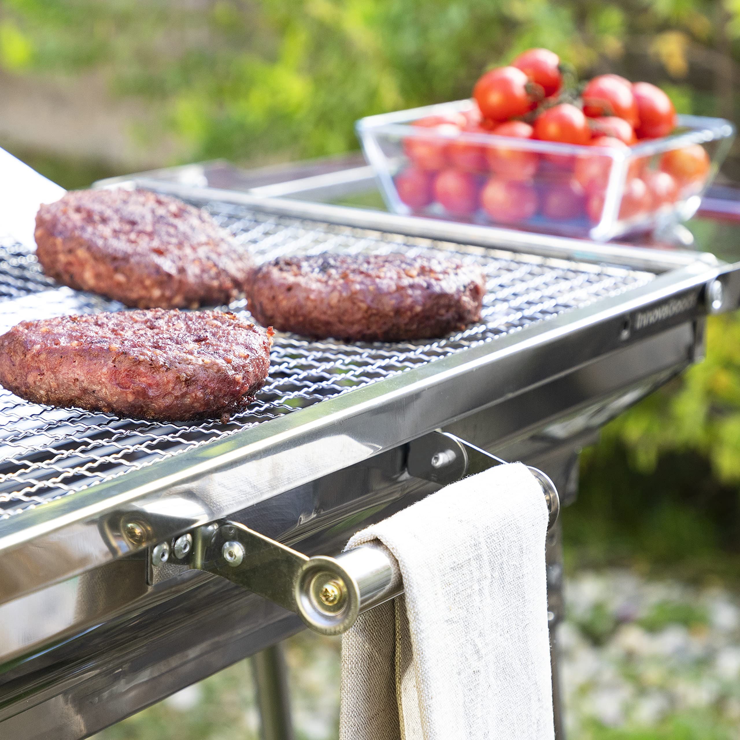 InnovaGoods® Zusammenklappbarer Holzkohlegrill aus Edelstahl, Tragbar, Leicht zu reinigen, ideal für Picknicks, Camping, Garten, Strand. Rostfreier Stahl.