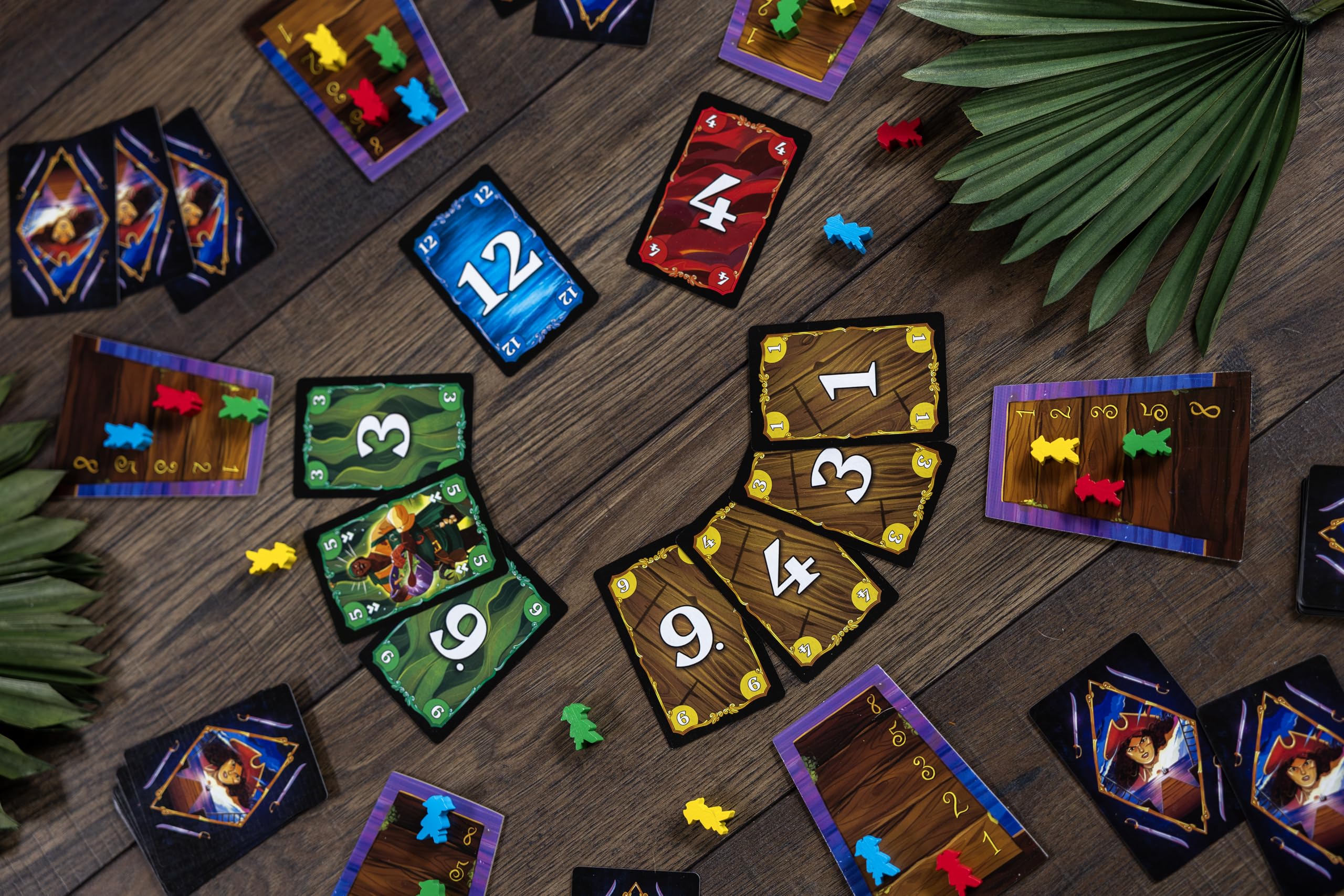 Skull Queen: Familienspiel Klein & Fein