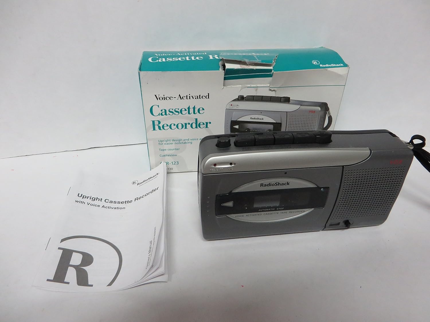 Radio Shack voiceactivated Cassette Recorder CTR123 standard size tapes uaed. Amazon.ca
