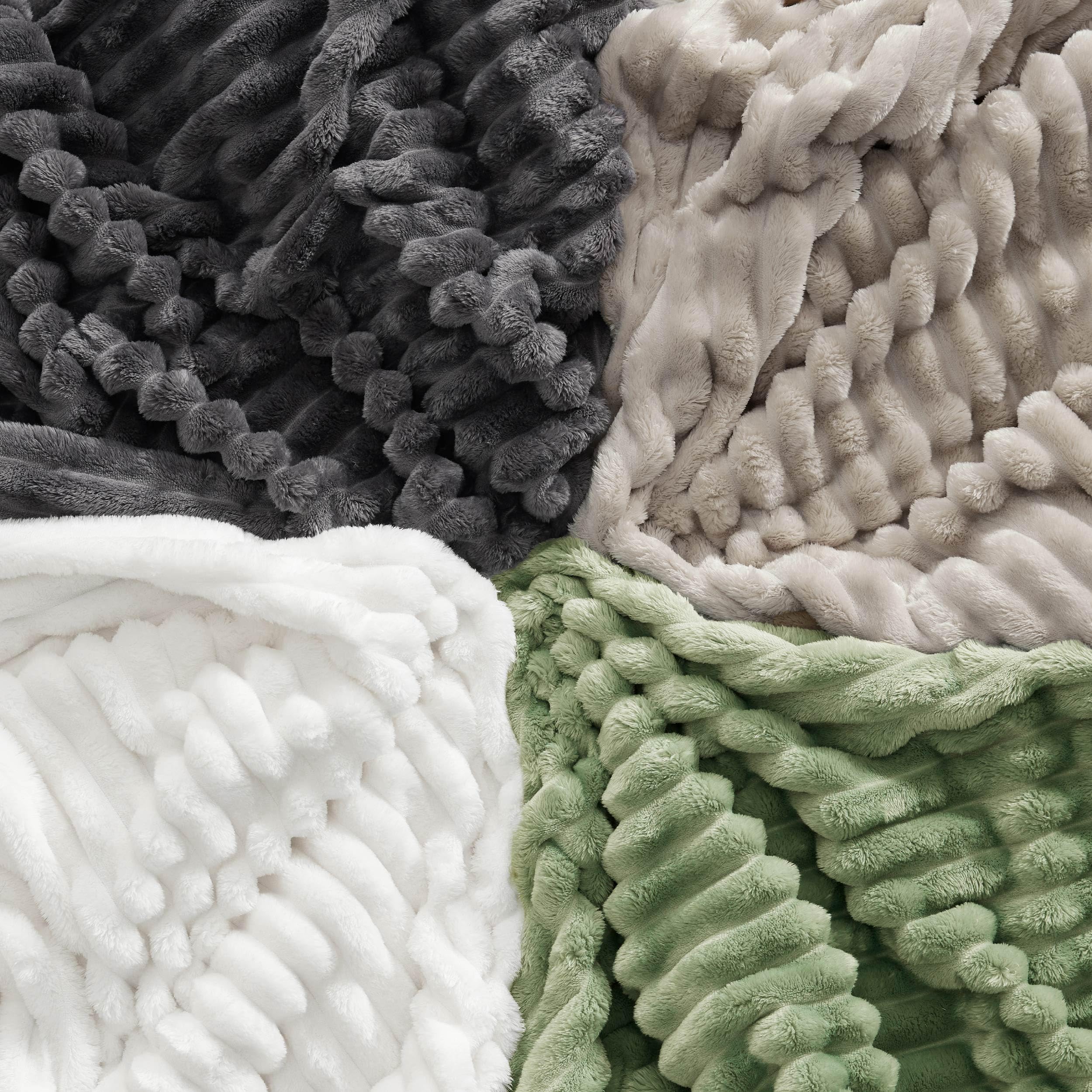 BEDSURE Coperta morbida in lana e pile, coperta per divano, morbida e calda a coste, per camere, decorazione per soggiorno e coccole, copriletto, Reseda, 150 x 200 cm