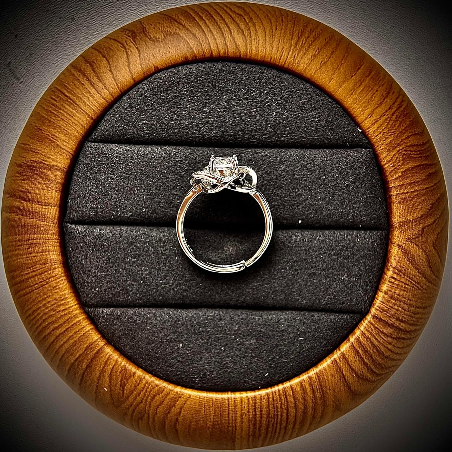 Elegant Hypoallergenic Moissanite Jewelry Set for Women, Perfect for Weddings, Birthdays, and Anniversaries, Includes Moissanite Necklace & Ring - Image 4