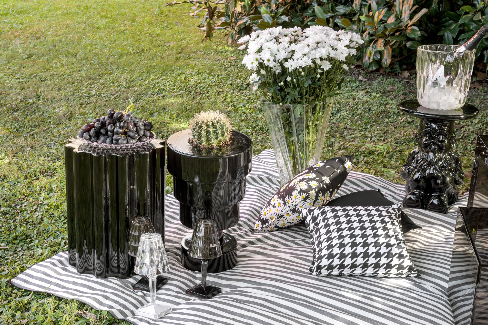 Kartell Battery Lampada da Tavolo, Confezione da 1 Pezzo, Fumè, Cristallo, 15x43 cm