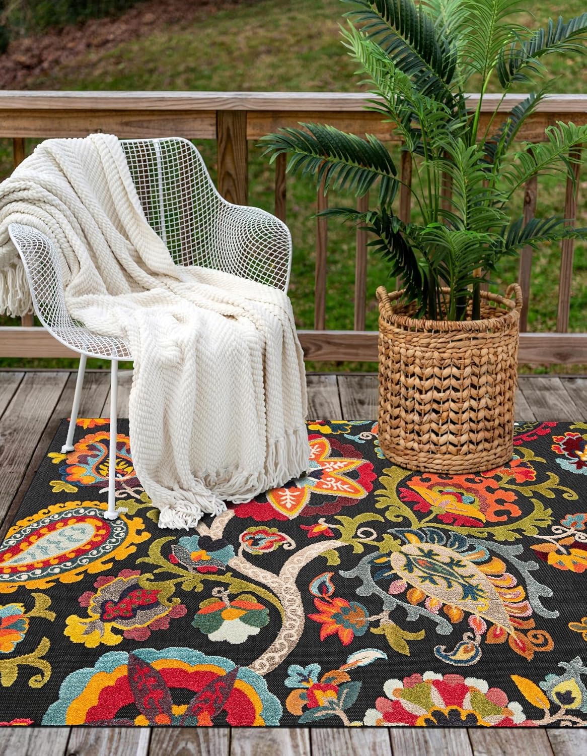 Rugs.com Outdoor Casablanca Collection Rug – 5x8 Multi Black Low-Pile Rug Perfect for Bedrooms, Dining Rooms, Living Rooms