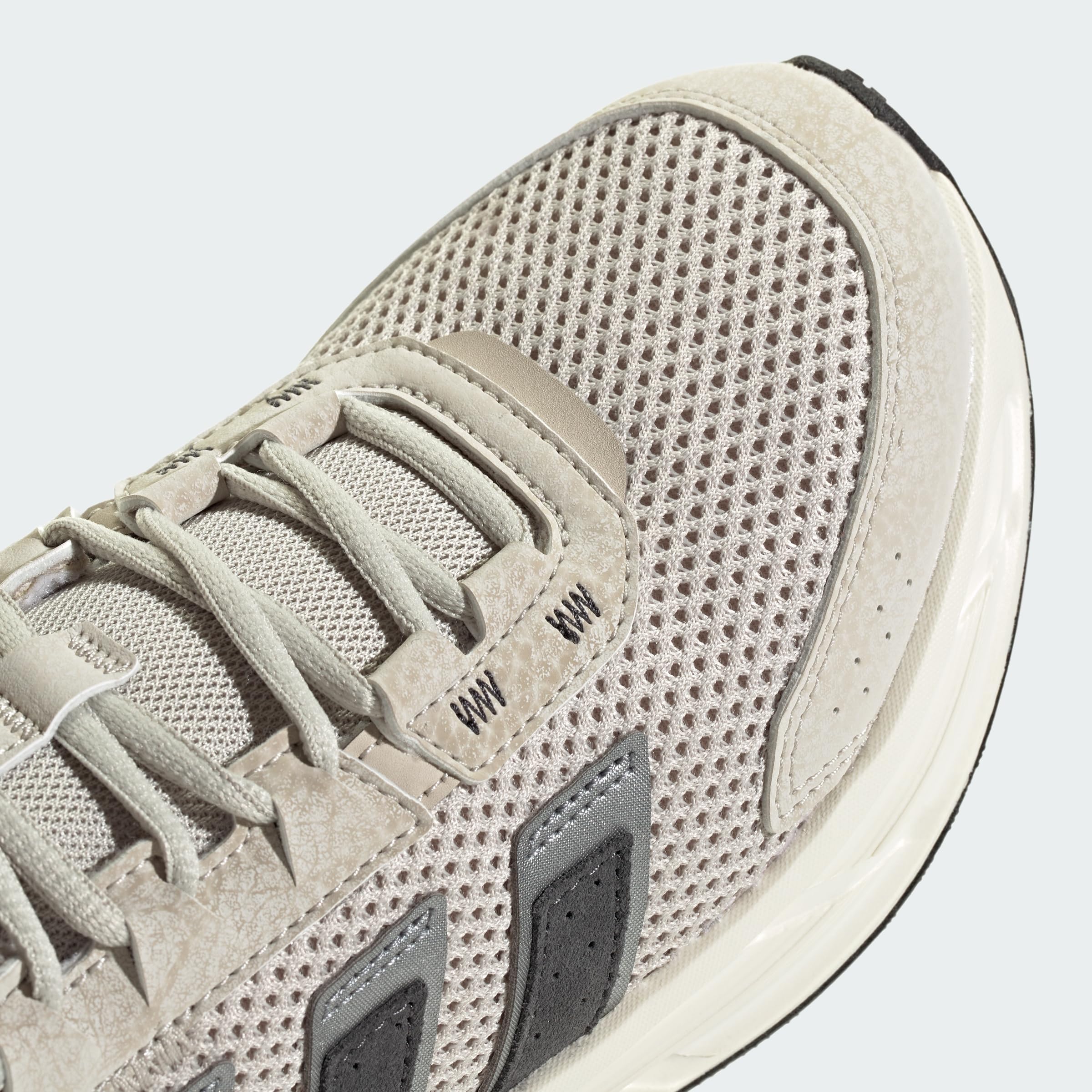 adidas Women's Zapatilla Astrastar