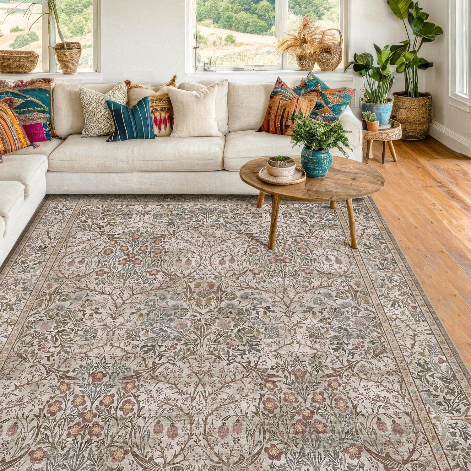 Tapis floral vintage aux nuances douces pour créer un cocon poétique à la maison