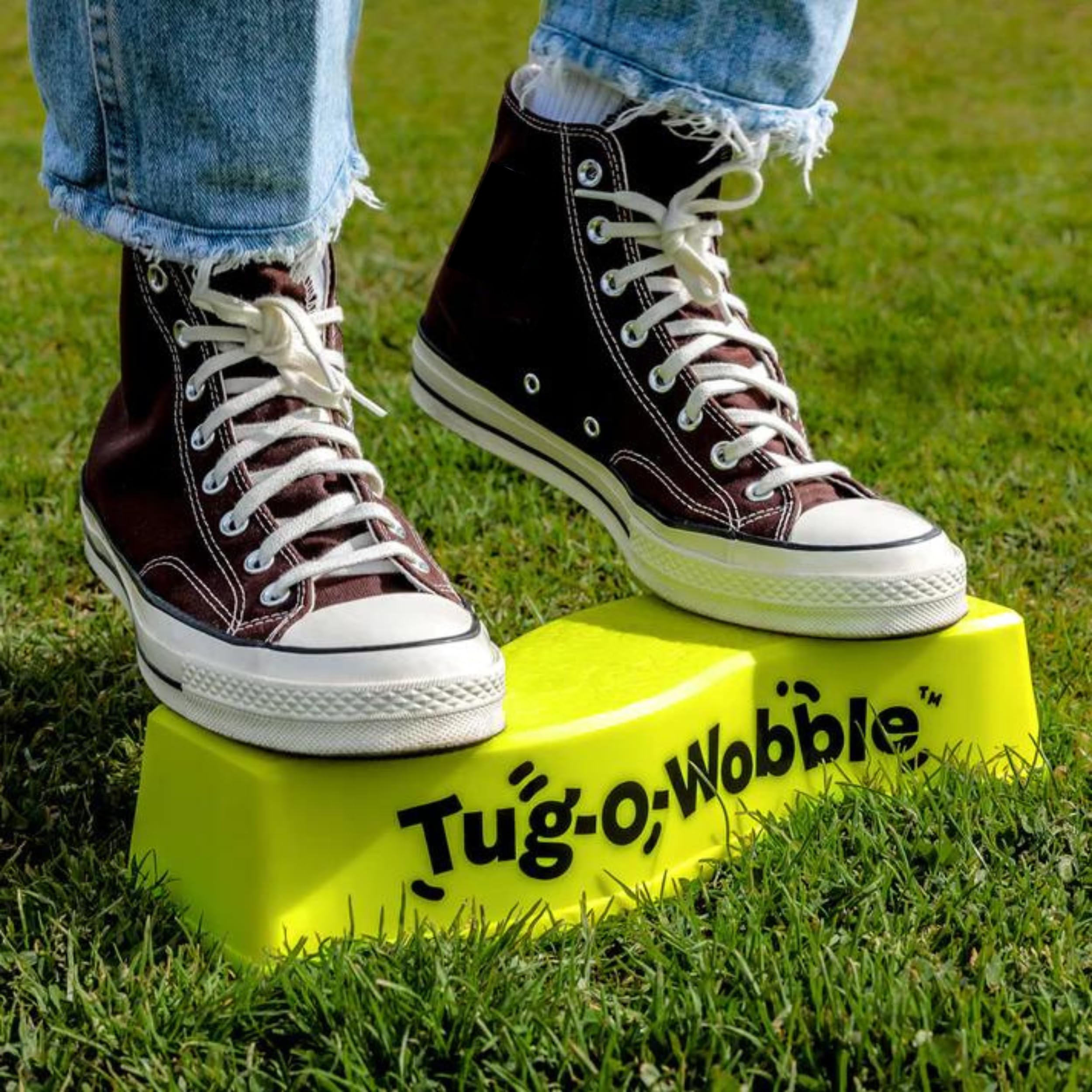 TUG O' WOBBLE: El mejor juego de equilibrio, diversión para todos, juego de césped al aire libre para el patio trasero o parque con bolsa de transporte