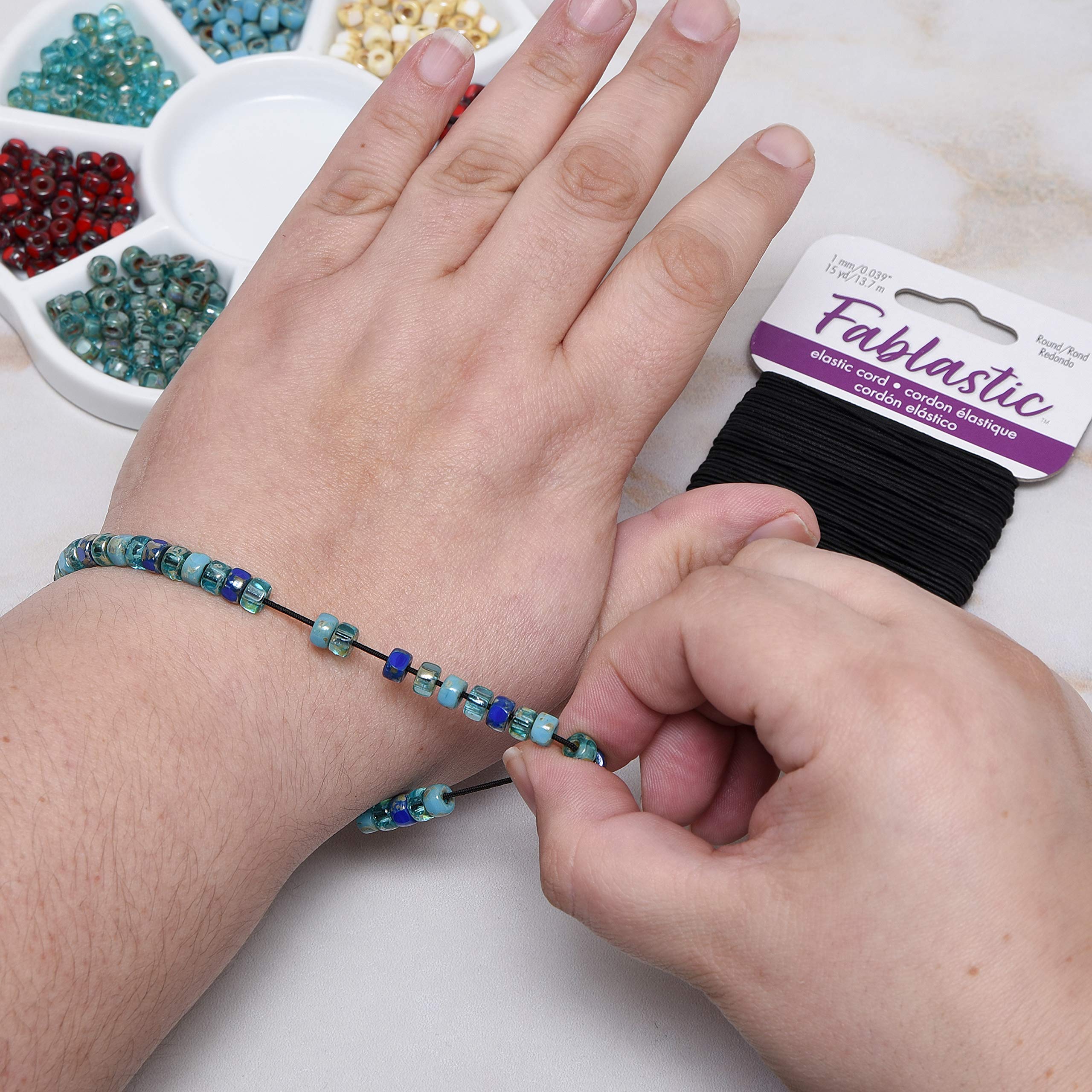 The Beadsmith Fablastic - Cuerda elástica redonda de 1 mm (0,039 pulgadas), color negro, carrete de 100 yardas (91,4 metros)