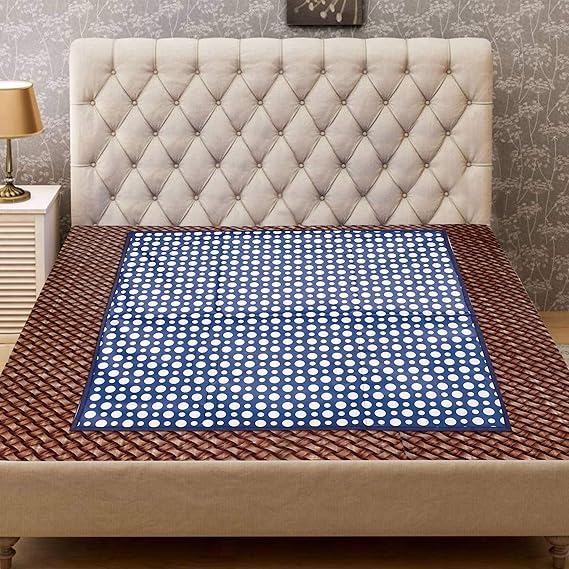 Kuber Industries Polyvinyl Chloride Reversible Food Mat/Mattress Protector|Dot Print & Waterproof PVC Material|Size 90 X 90 Cm (Blue)