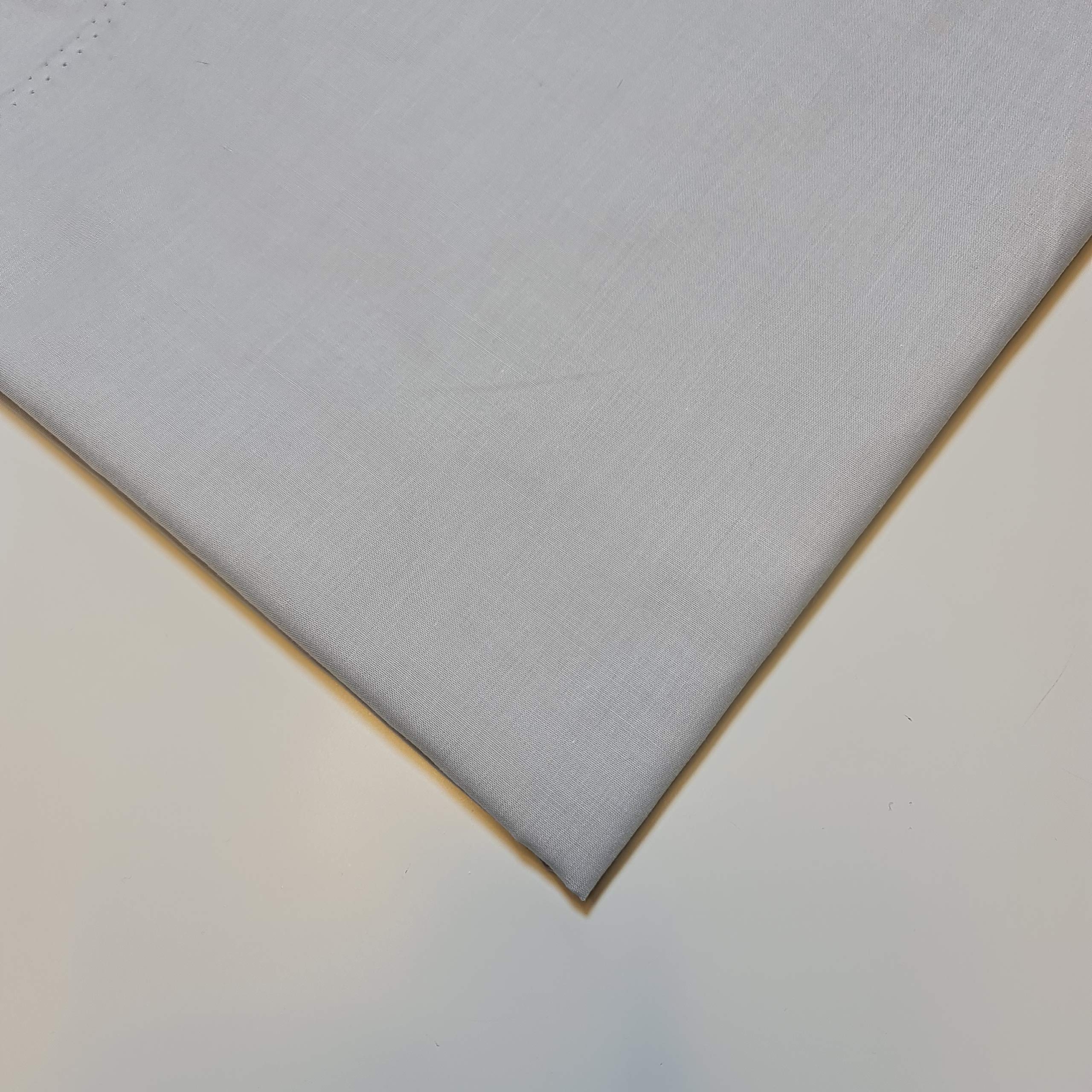 Stazione tessile Plain Poly Cotone Tessuto Rivestimento Rivestimento Abito Artigianato Materiale 111,8 cm (10 metri - Argento)