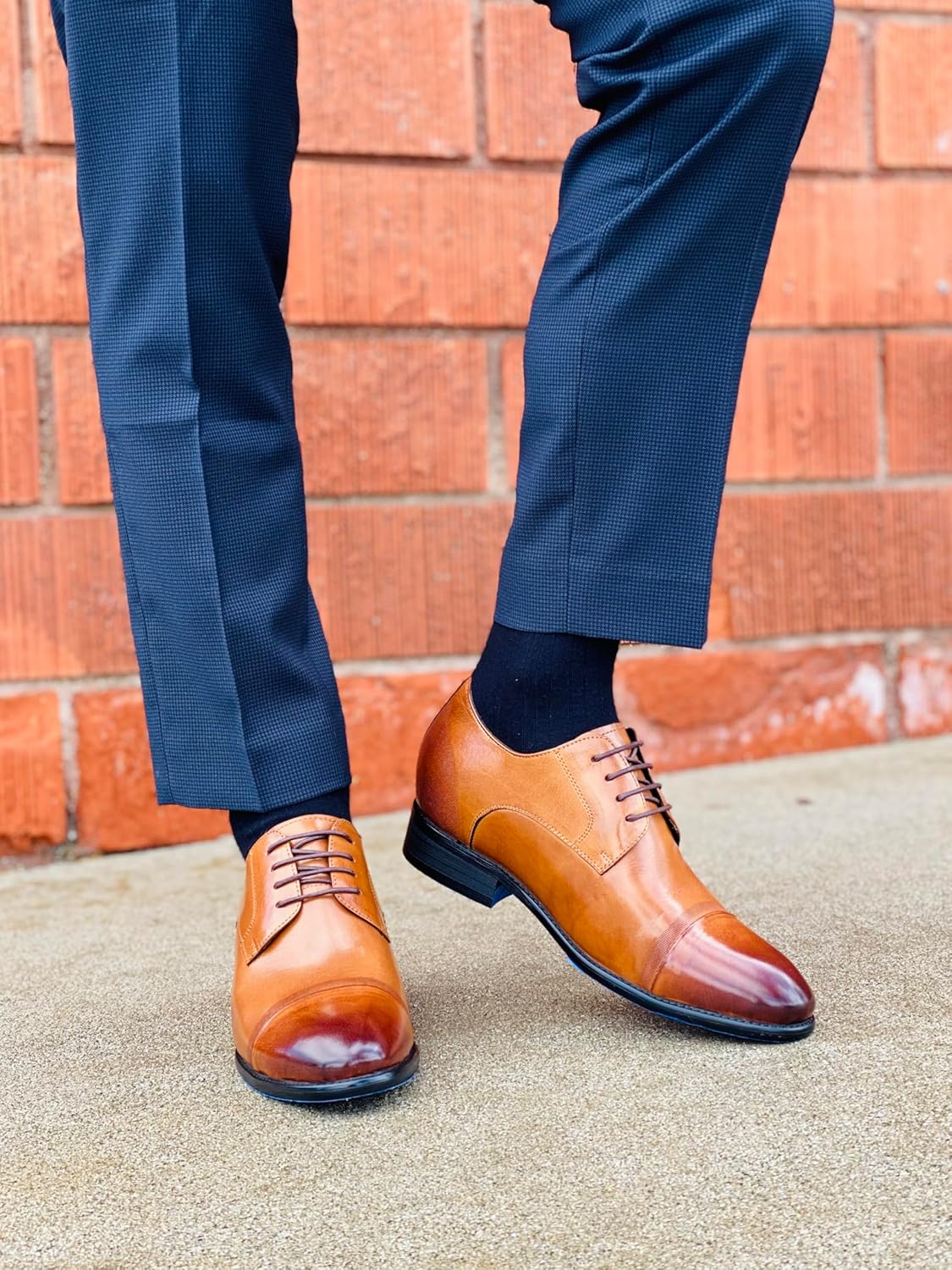 CALTO Men's Invisible Height Increasing Elevator Shoes - Antique Brown Premium Leather Lace-up Formal Oxfords - 2.8 Inches Taller - Y1002 - Size 10 D(M) US - Image 2