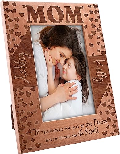 Miniatura 2 de Be Burgundy Marco de fotos personalizado para mamá de 4 x 6 pulgadas, con texto en inglés You are the World, regalos para mamá de parte de hija e