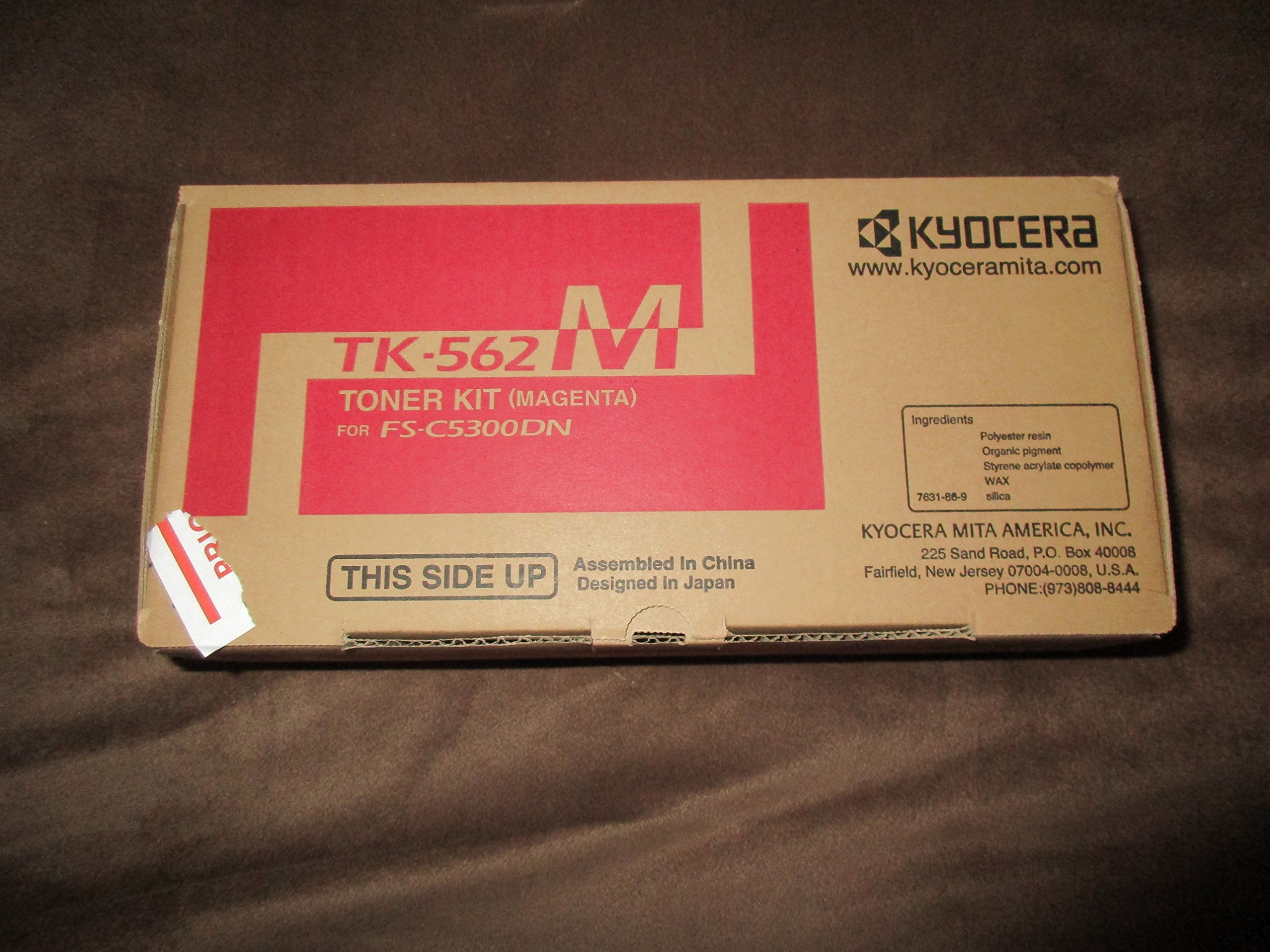 Kyocera Magenta Toner Cartridge + Waste Toner Bottle, 10000 Yield (TK562M)