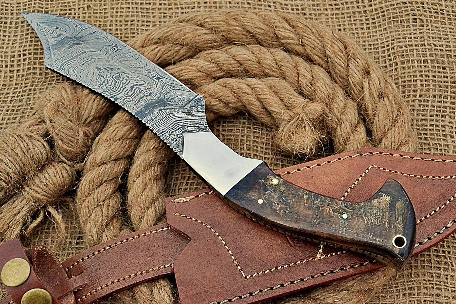 HUNTEX Handmade Hand-Forged Ladder Pattern Damascus Steel 12 Inch Long Full Tang Natural Buffalo Horn Handle Razor Sharp Hunting Camping Bowie Knife w/Genuine Leather Sheath