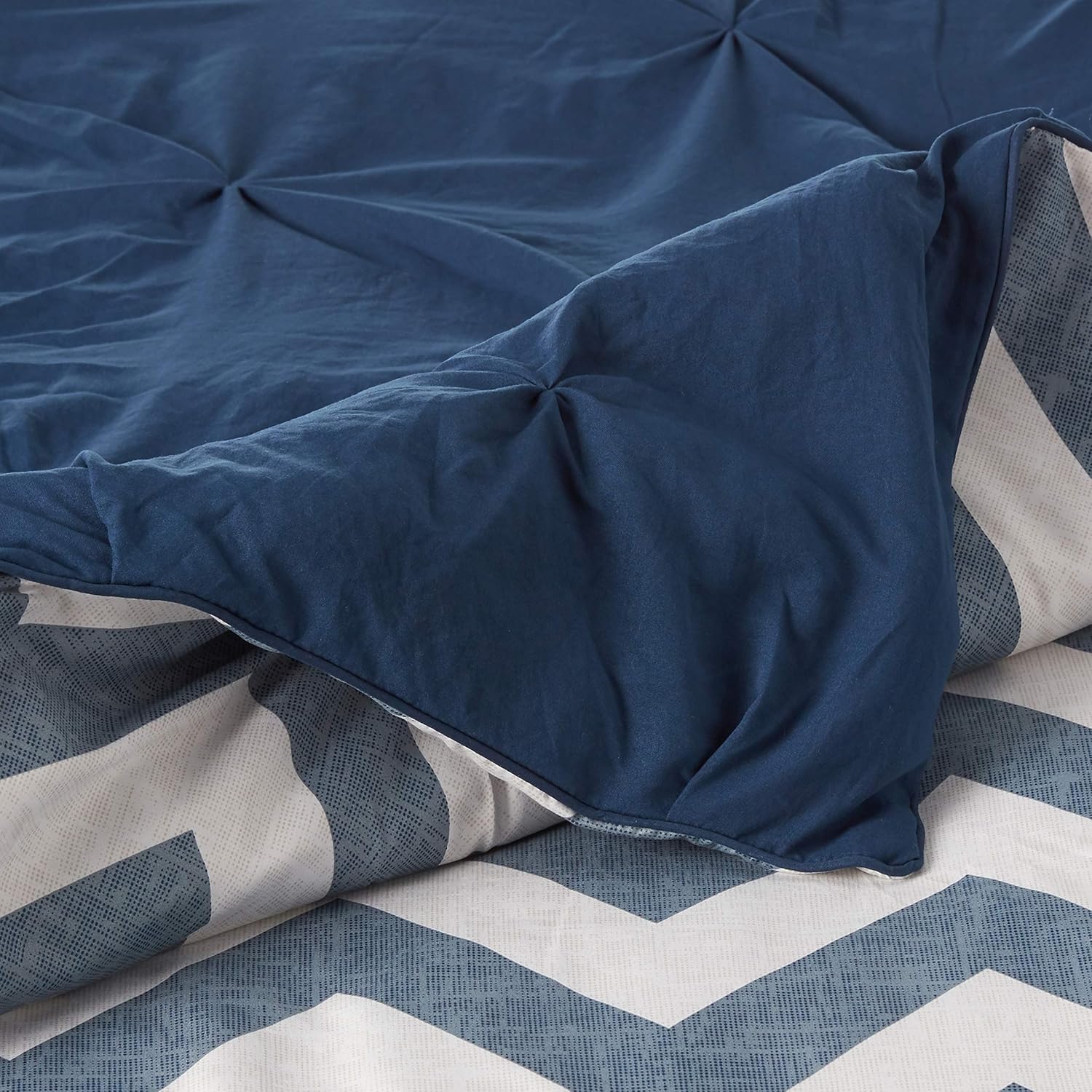 Free Shipping Over $50 Avondale Manor Multi-Piece Reversible Bedding Set, Queen, Navy Super Cheap 🛒 Avondale Manor Multi-Piece Reversible Bedding Set, Queen, Navy