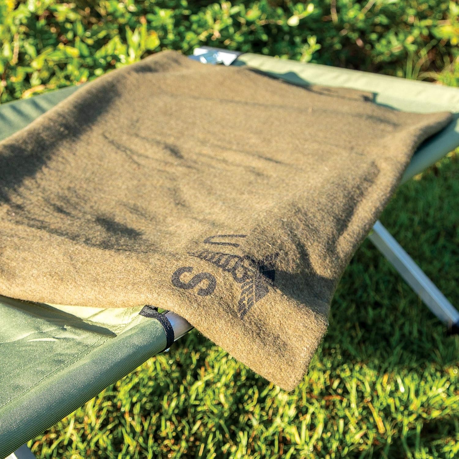 Reproduction US Army Medic Wool Blanket - Military Specs, 80% Wool Construction, Printed Logo, Great for Camping, Survival, Sporting Events, Vehicle Emergency Kit, Bugout Bag - Dimensions 64"x 84"