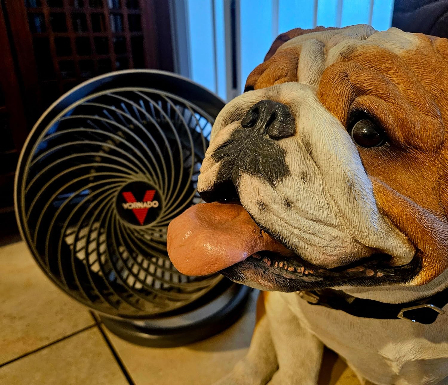 Vornado 723DC Energy Smart Full-Size Air Circulator Fan with Variable Speed Control, Targeted Airflow, Powerful Cooling, Signature Vortex Air Circulation, Fan for Bedroom and Home, White