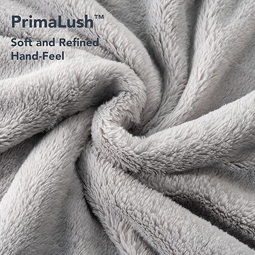 Miniatura 6 de Berkshire Blanket Primalush Manta portátil, acogedora capa de felpa con bolsillos para adultos y adolescentes (gris pajarita, talla única, 58 x 64