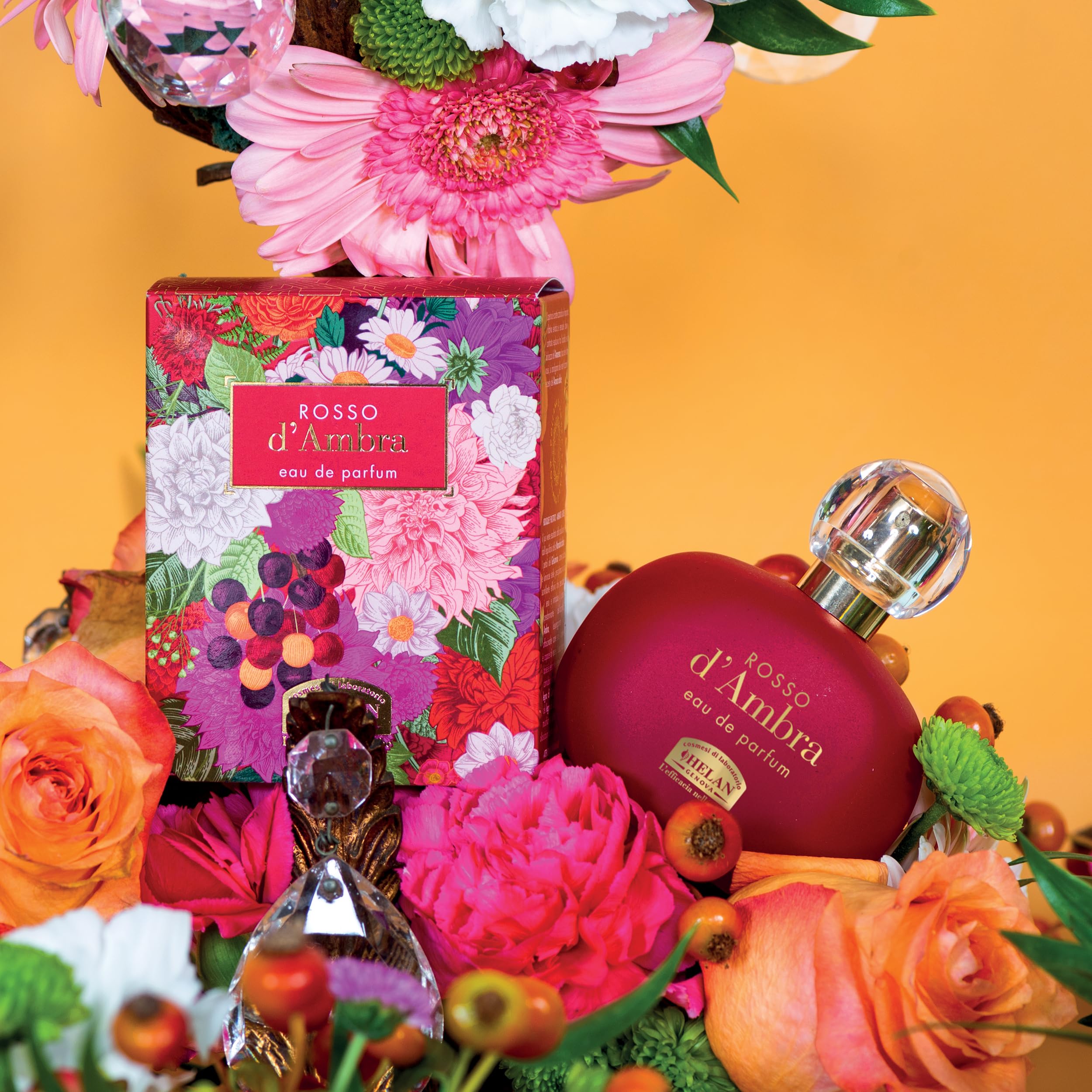 Helan, Rosso d'Ambra - Profumo Donna Avvolgente con Mandorle Dolci, Eau de Parfum Donna Fruttato Ambrato Legnoso, Profumi Donna dalle Note Equilibrate Dolci e Speziate, Fragranza Made in Italy, 50 ml