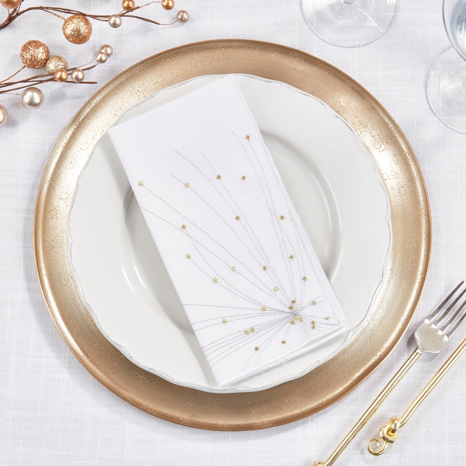 Cascading Firework Design Napkin (Set of 4)