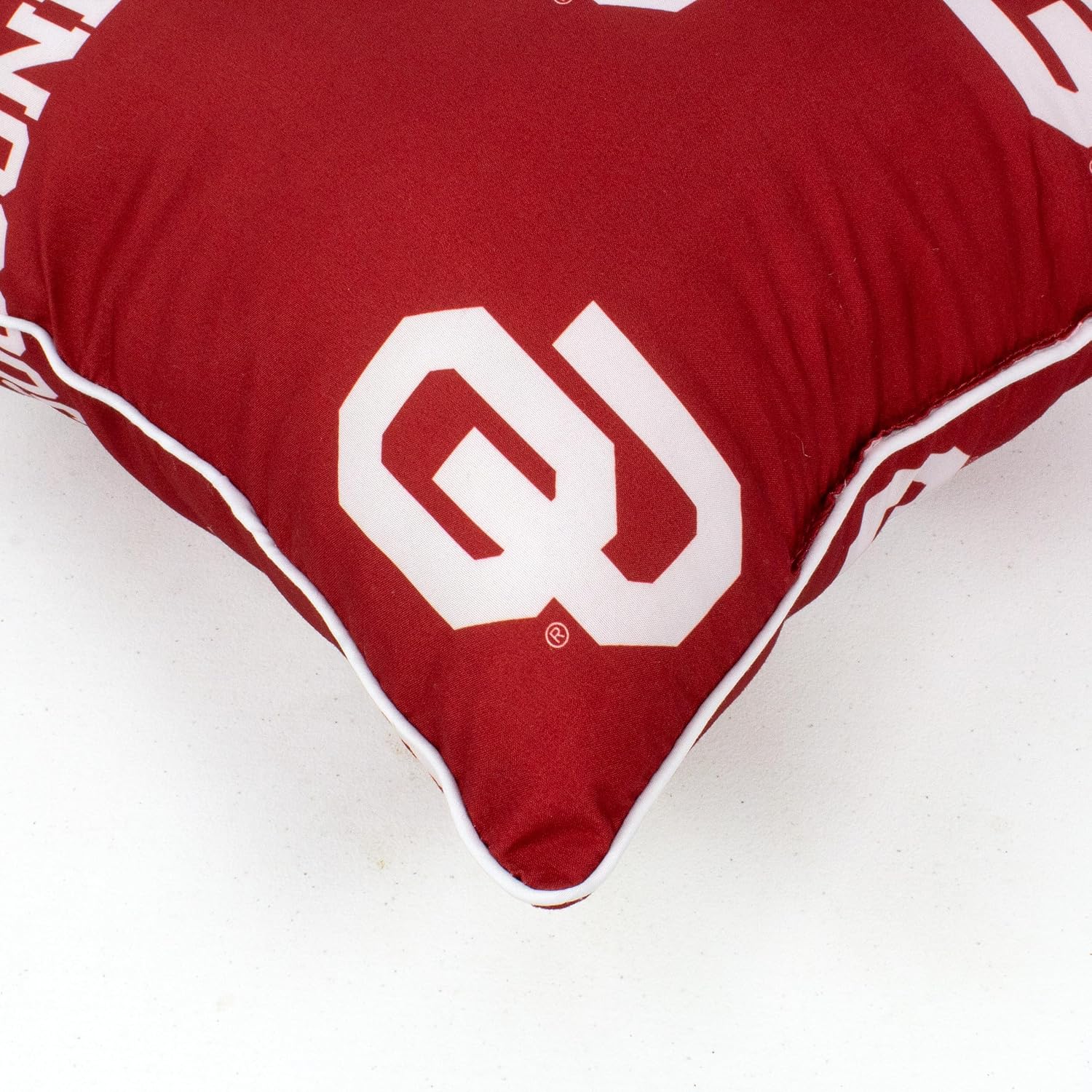 College Covers Everything Comfy Oklahoma Sooners 16" x 16" Decorative Pillow