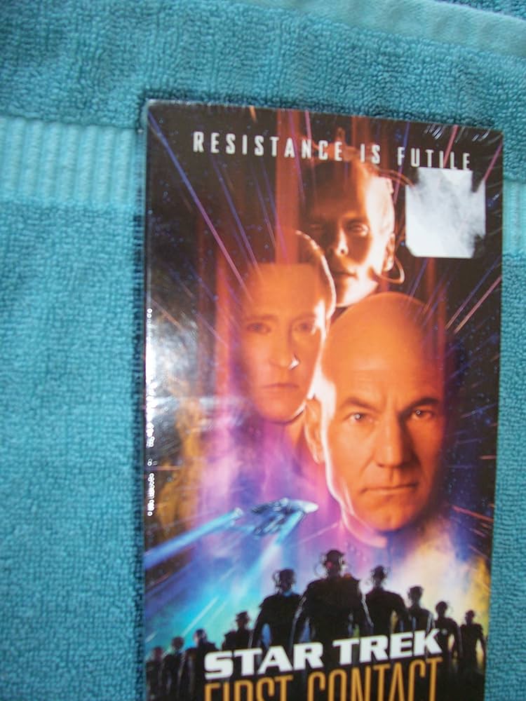 Amazon.com: Star Trek - First Contact [VHS] : Stewart