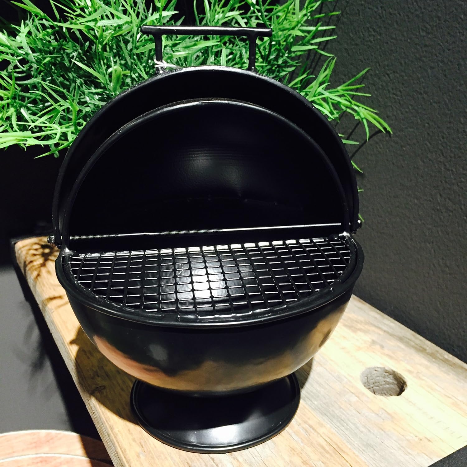 Smoke Ashtray, Lidded Dome, Pedestal Base, BBQ Grill Party Style, Black Lacquered Iron, 6 Inches