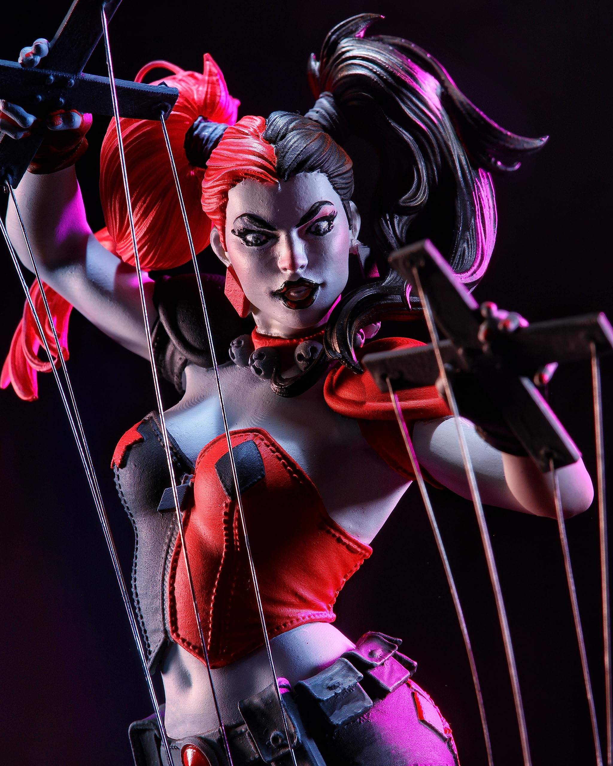LANSAY - DC STATUE - Statua in Resina Harley Quinn by Emanuela Lupacchino - Scala 1:10 Edizione Limitata Numerata a Mano - Personaggio Comics DC McFarlane - Da Collezione per Adulti e Adolescenti